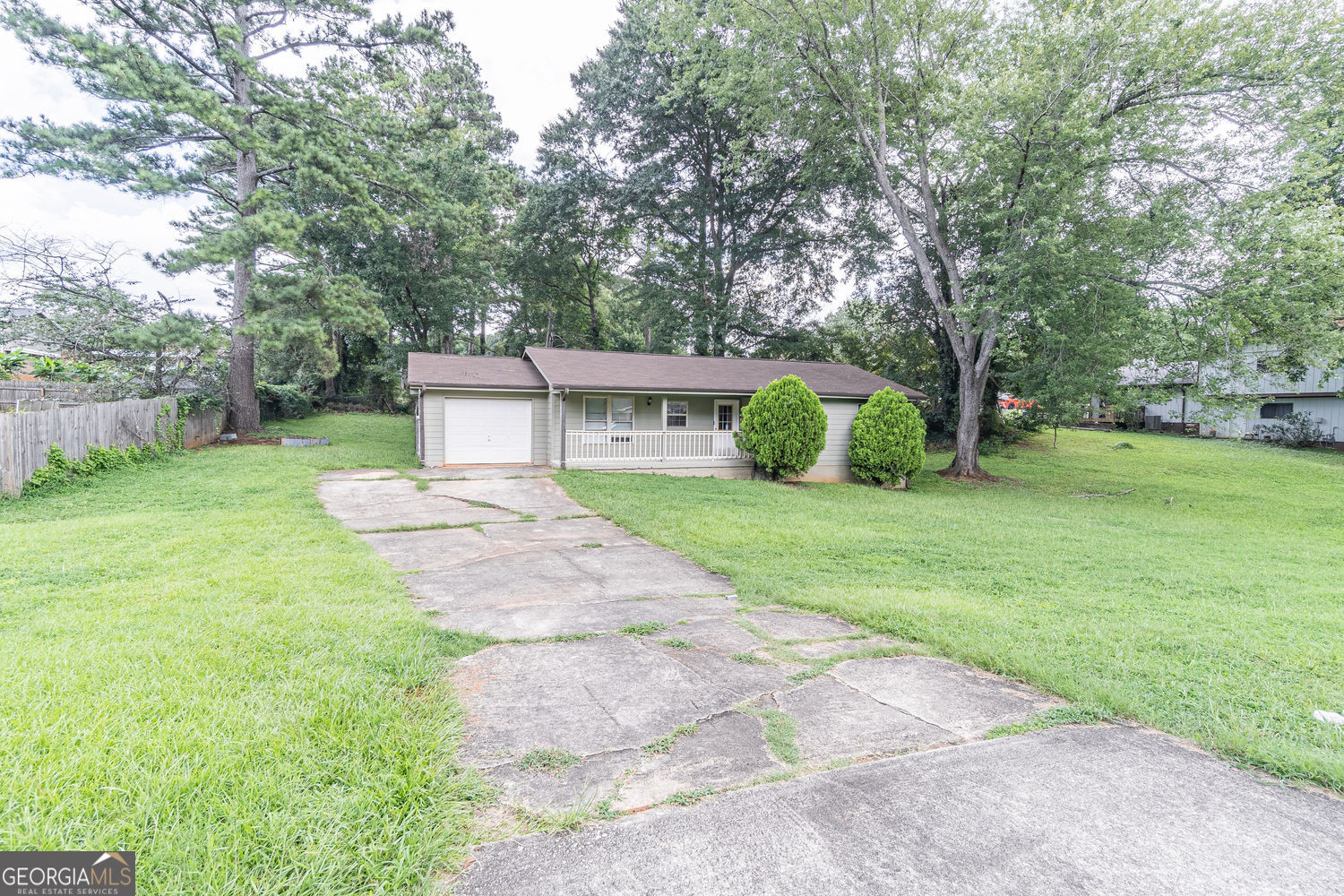 950 Doeskin Drive Nw Property Photo 3
