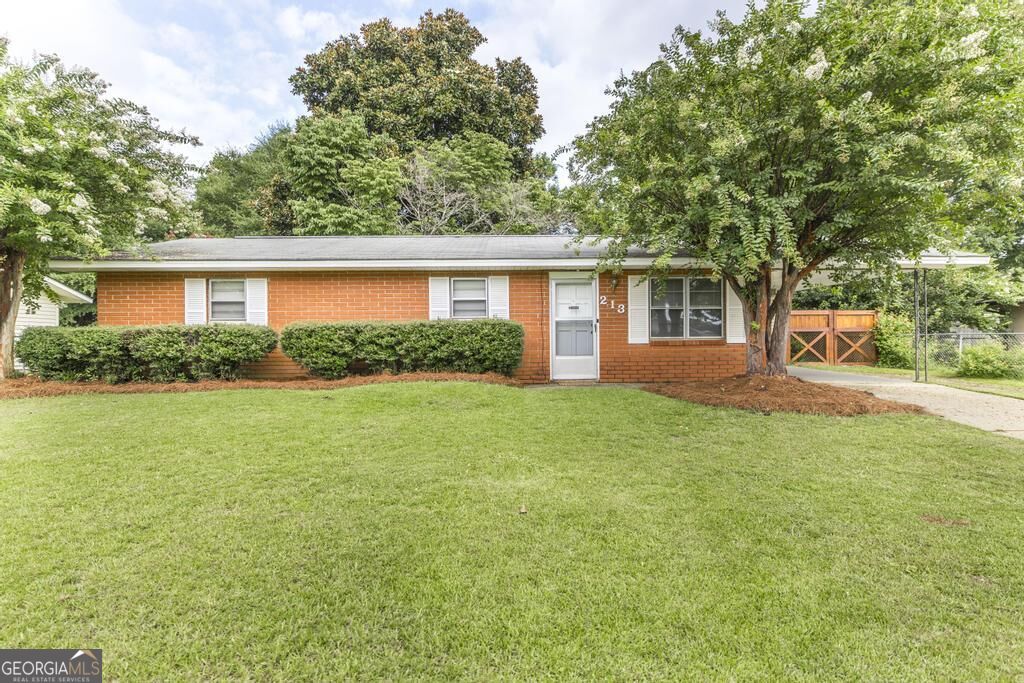 213 Debra Drive Property Photo 1