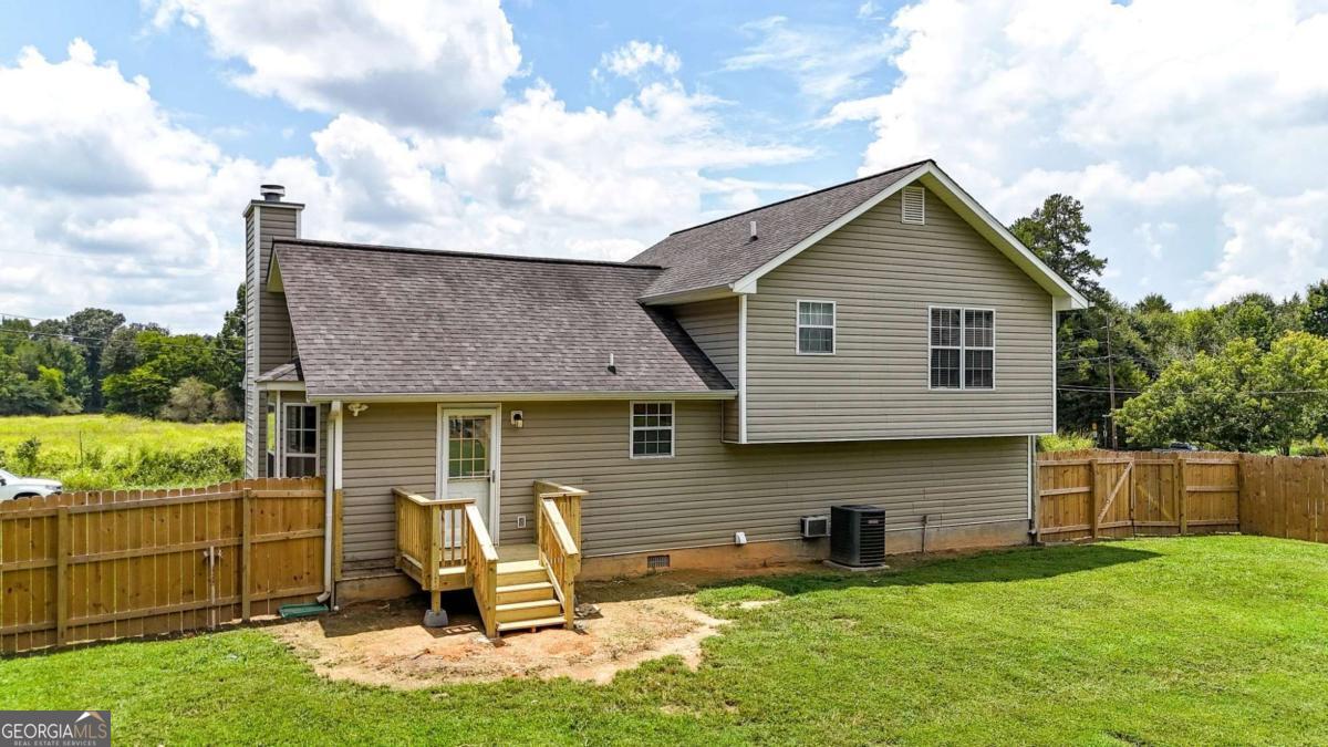 531 White River Road Property Photo 28