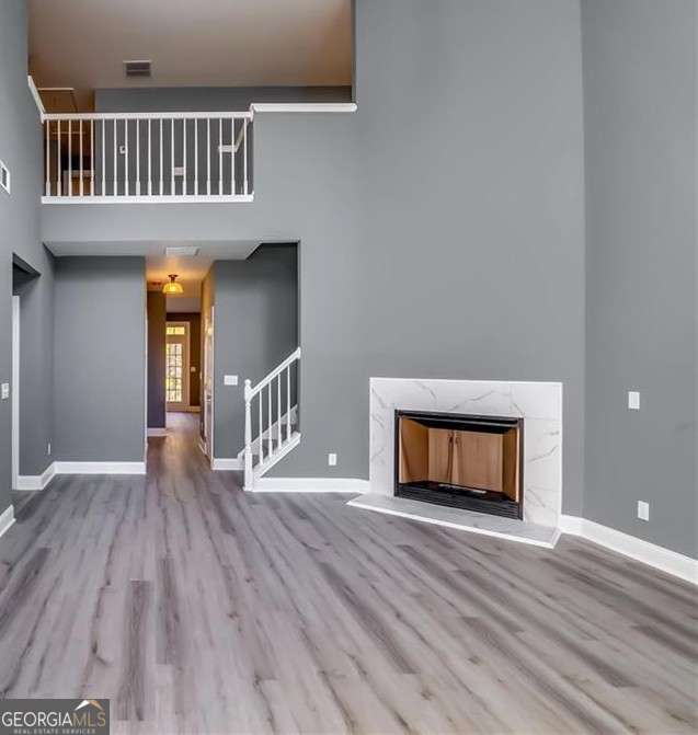 6269 Colonial View Property Photo 2