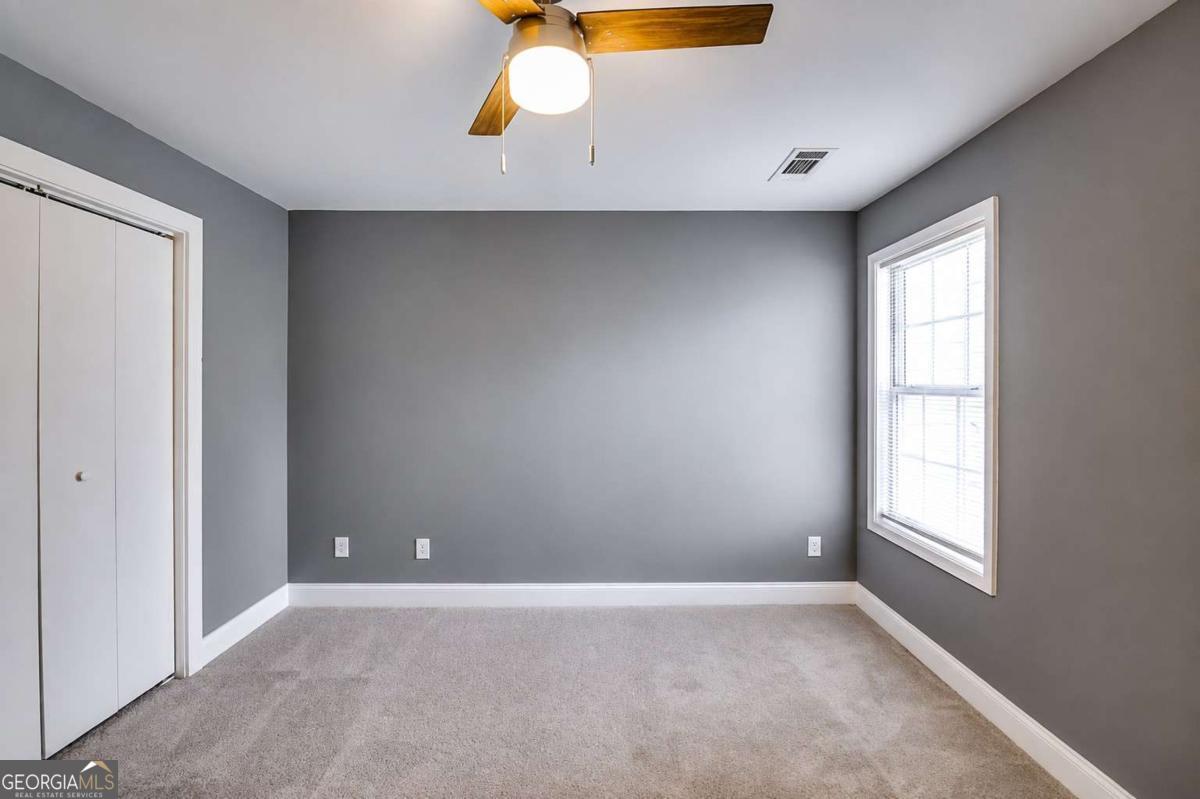 6269 Colonial View Property Photo 17