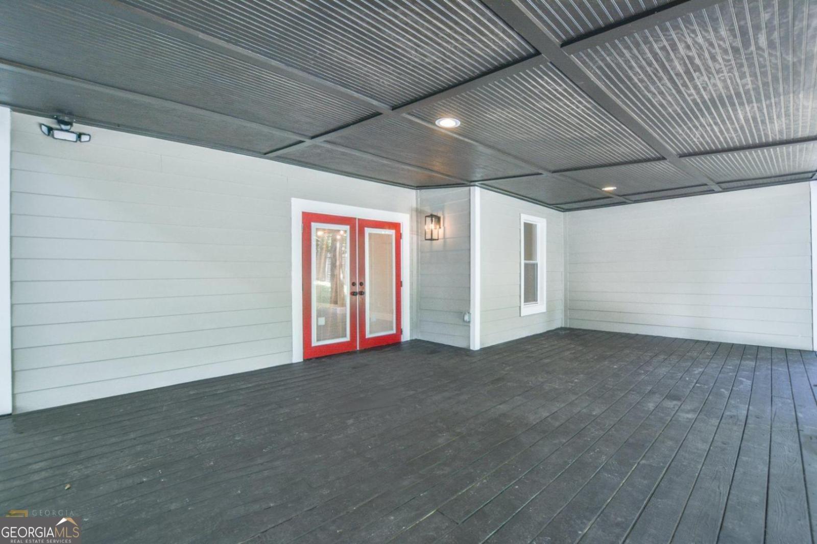 1391 Kennesaw Drive Nw Property Photo 15