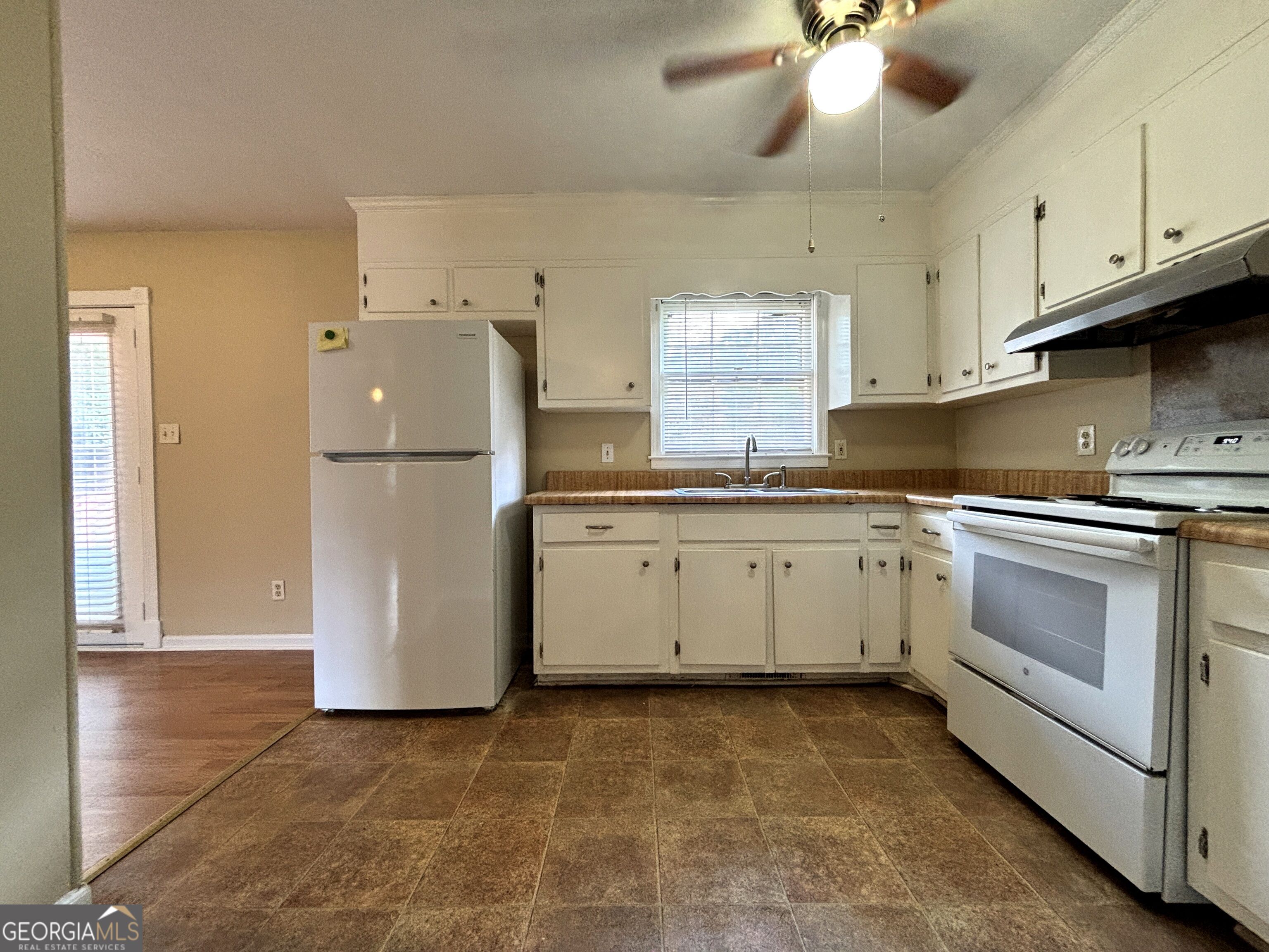 405 Elder Road Property Photo 17