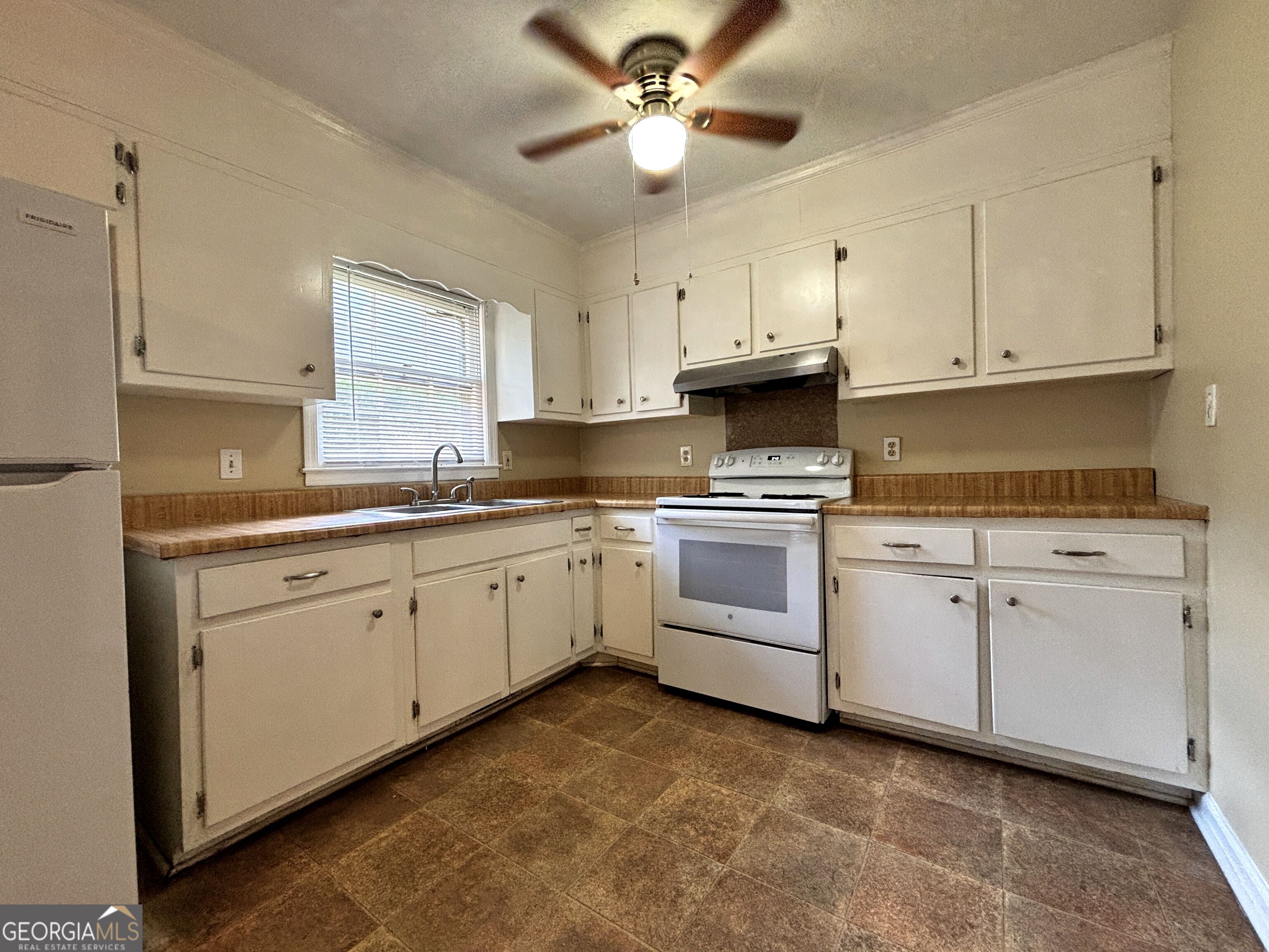 405 Elder Road Property Photo 26