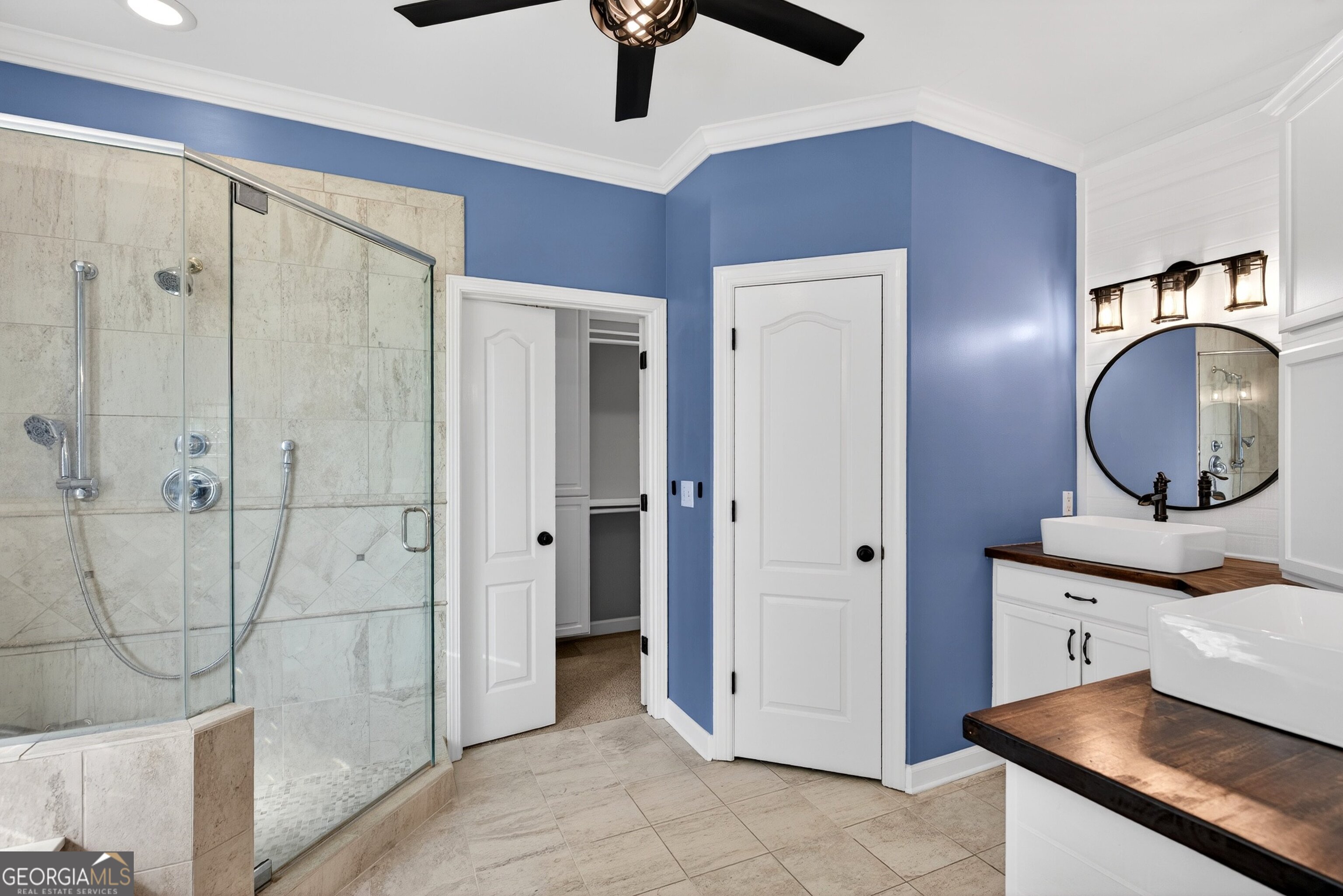 290 Youngs Circle Property Photo 16