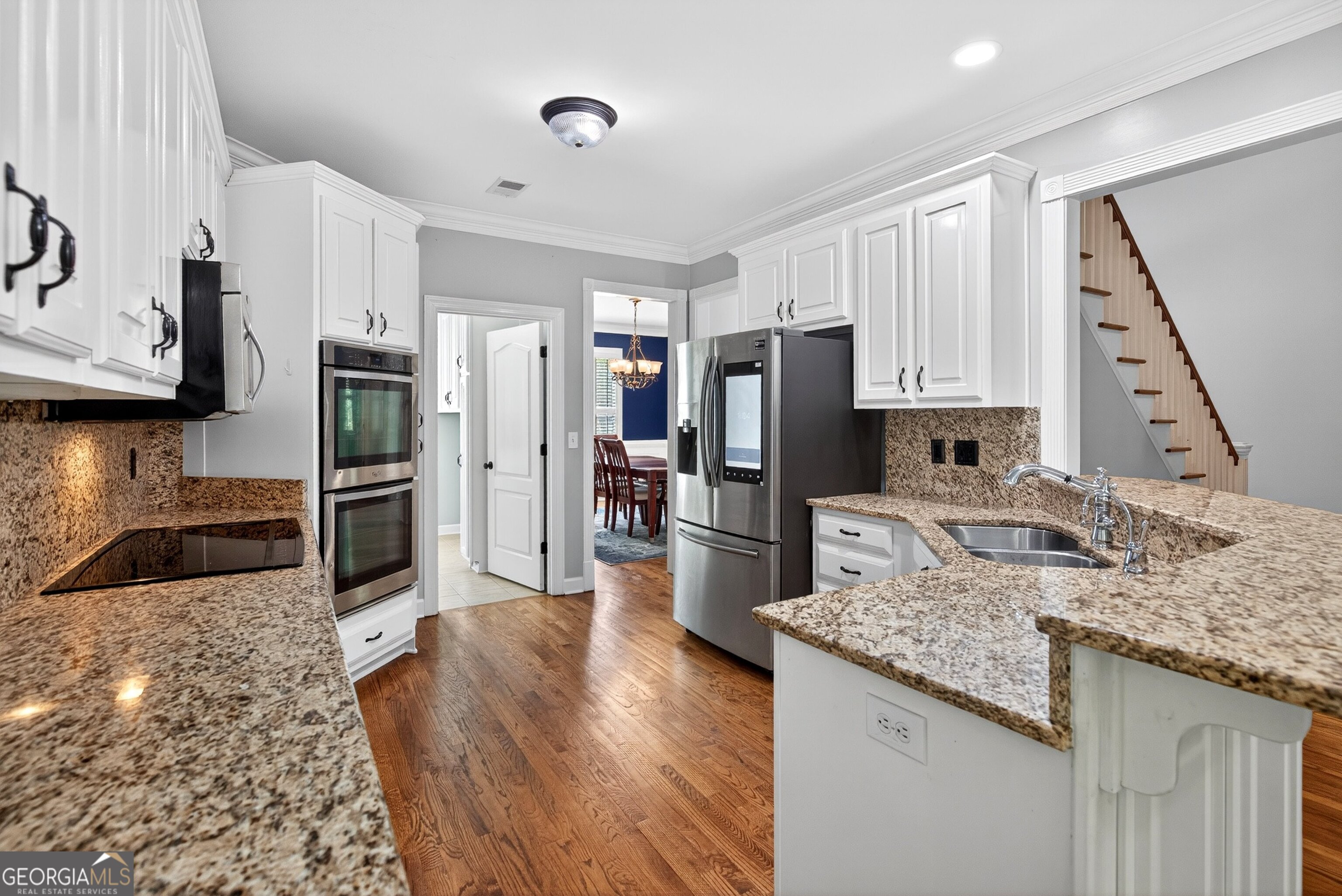 290 Youngs Circle Property Photo 33