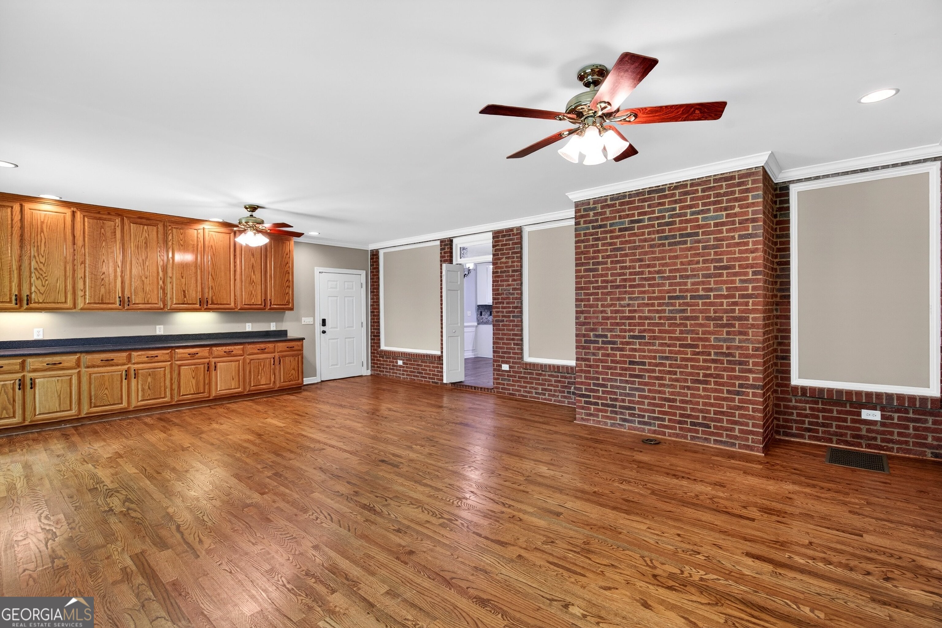 290 Youngs Circle Property Photo 40