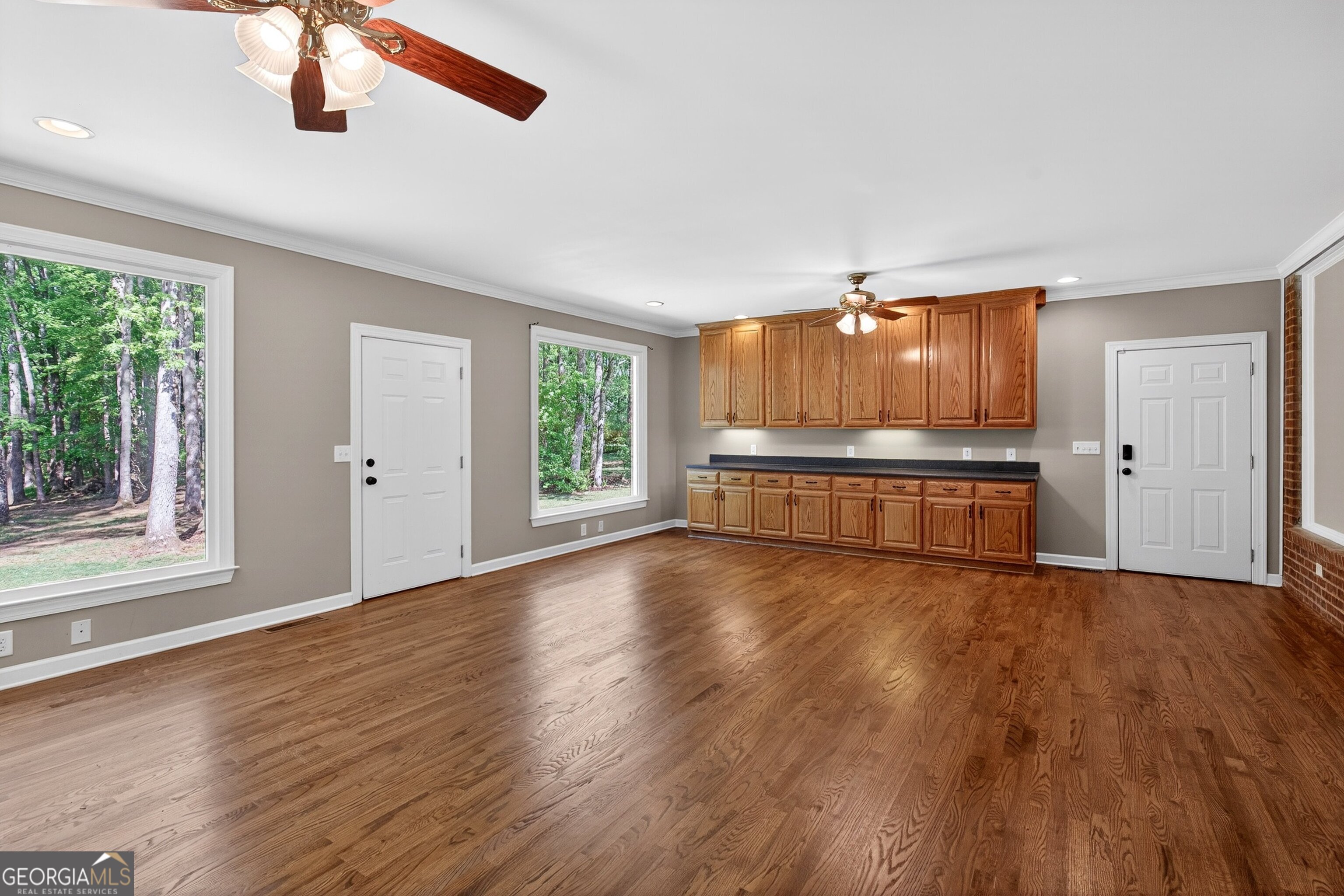 290 Youngs Circle Property Photo 41