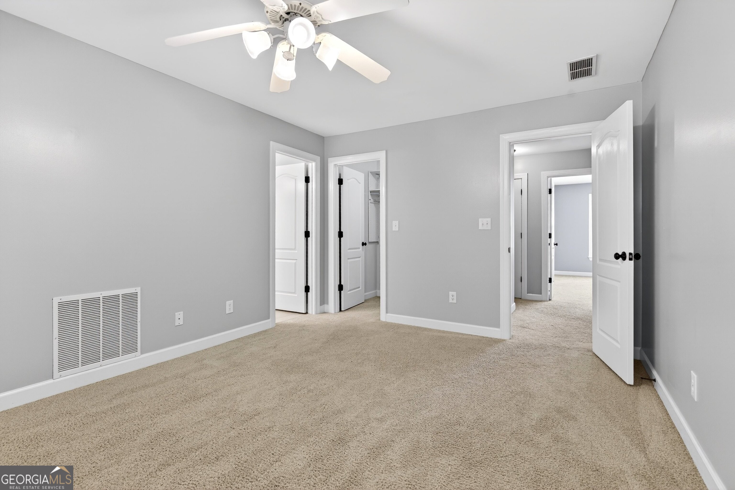 290 Youngs Circle Property Photo 46