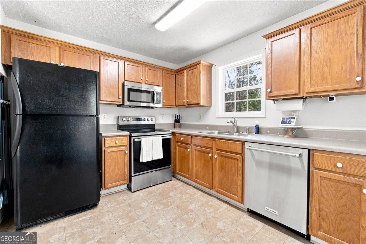49 Headland Court Property Photo 12