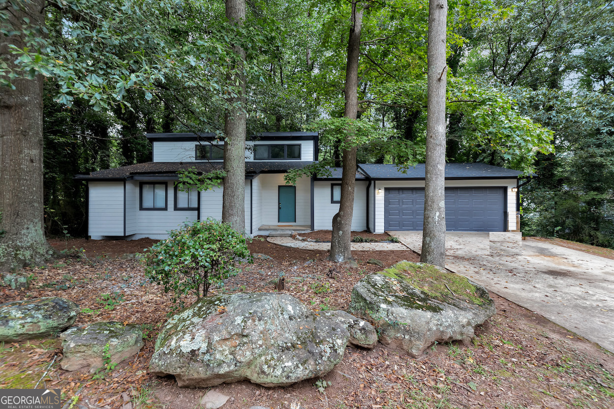 85 Wilhelmina Drive Property Photo 2