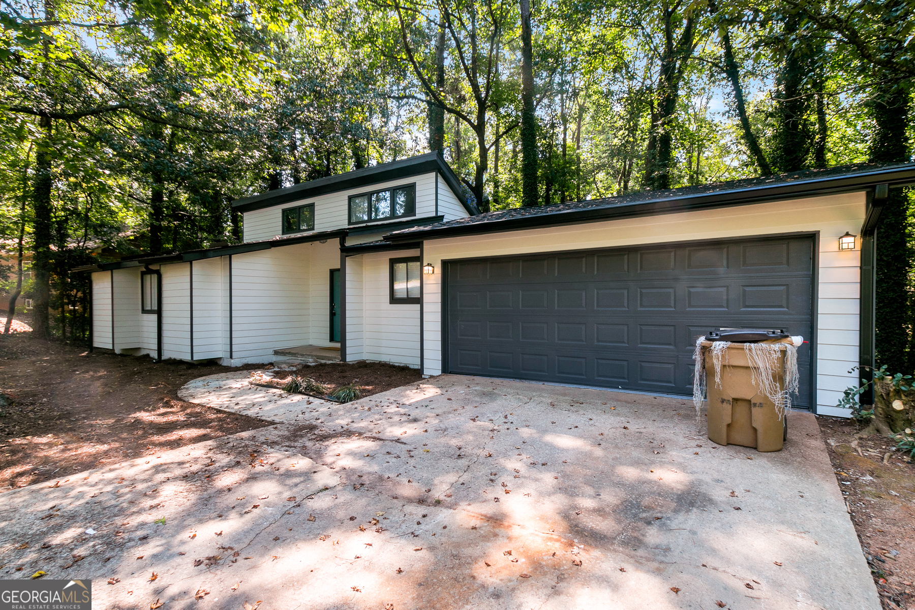 85 Wilhelmina Drive Property Photo 6