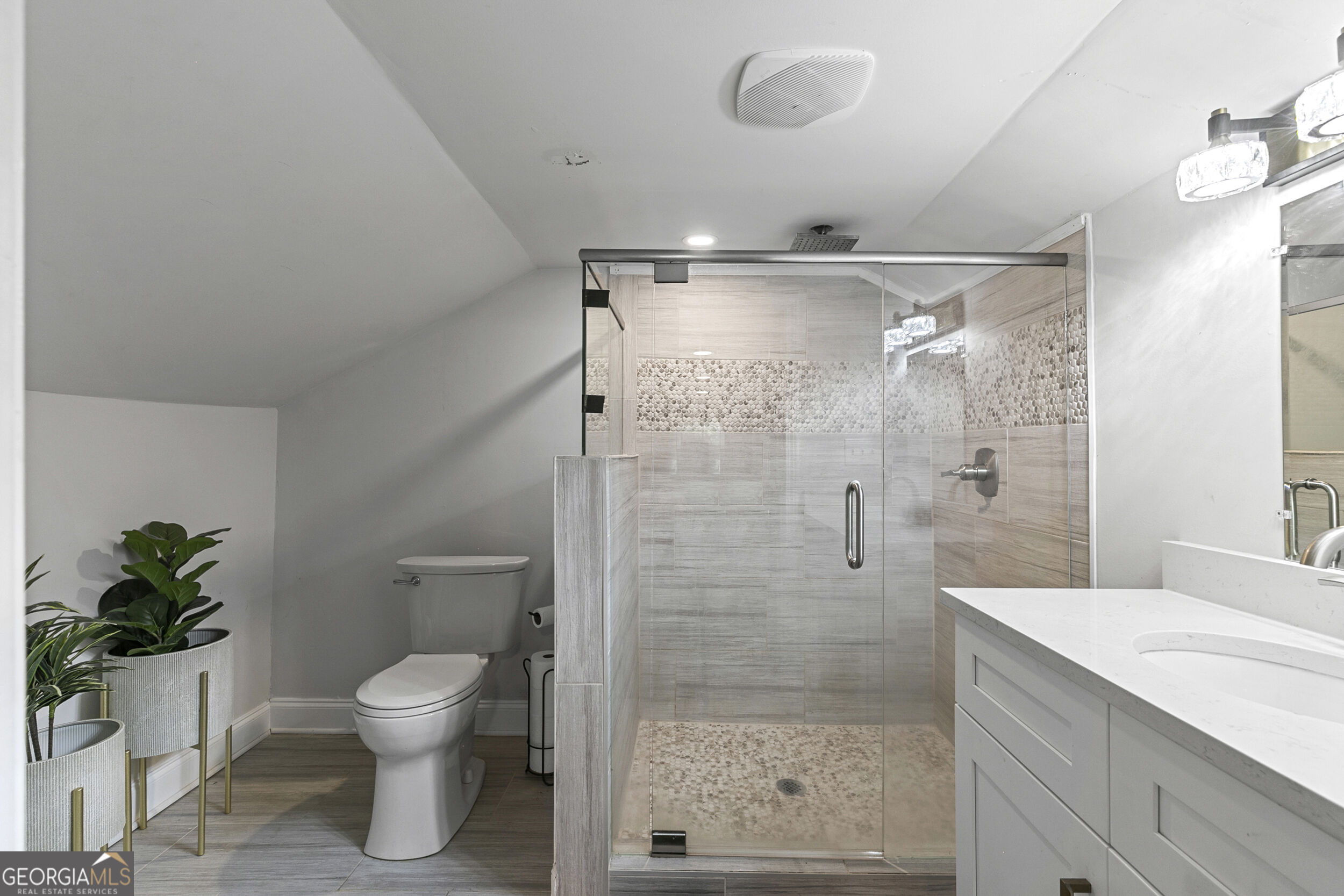 1472 North Avenue Nw Property Photo 15