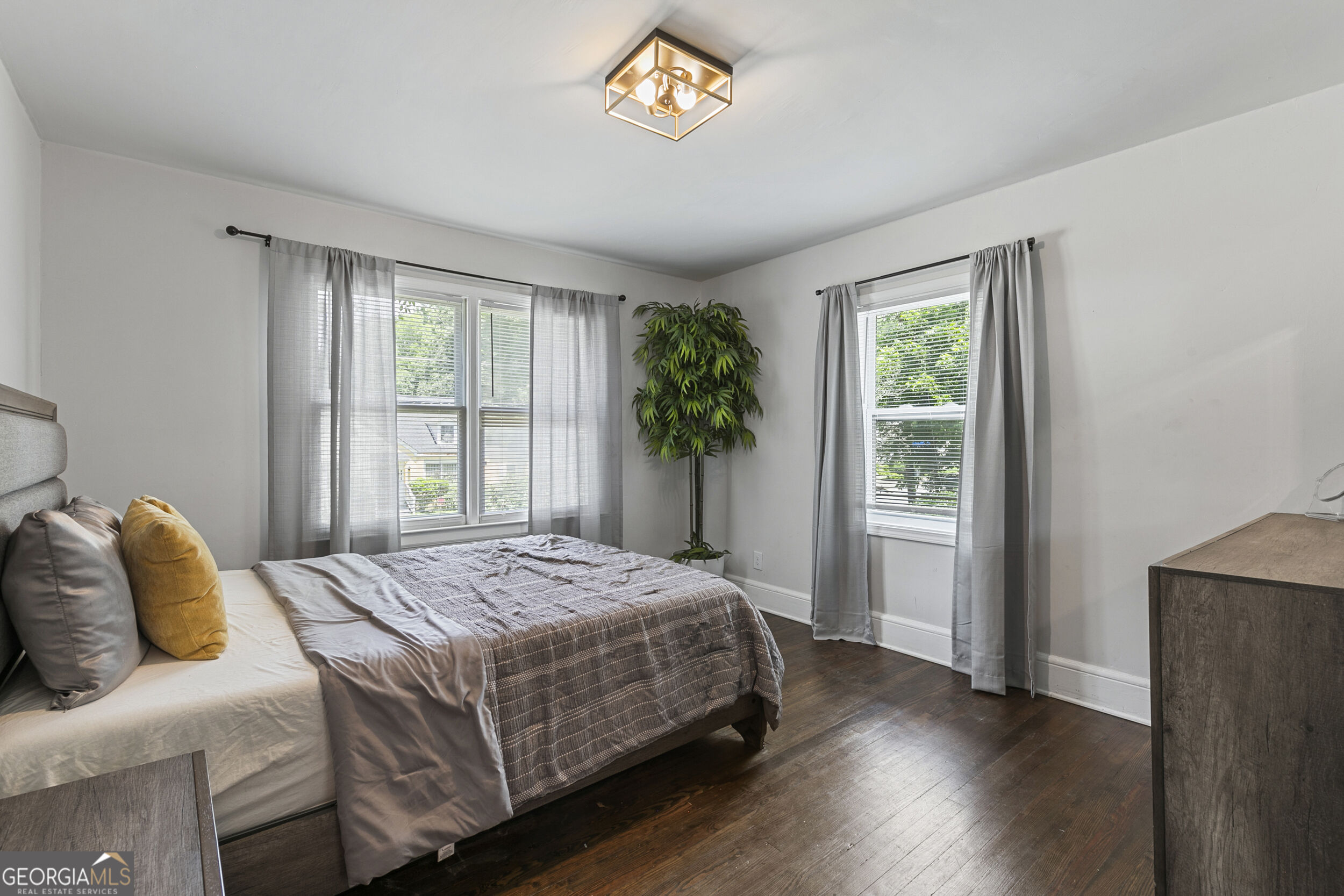 1472 North Avenue Nw Property Photo 21