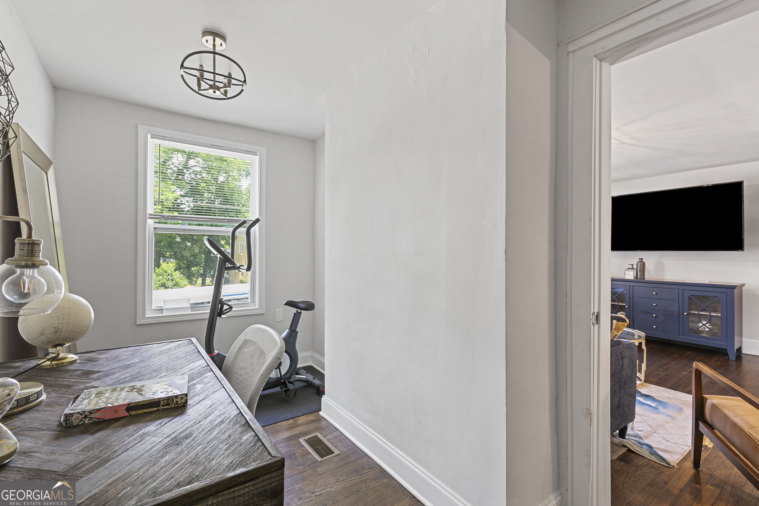 1472 North Avenue Nw Property Photo 25