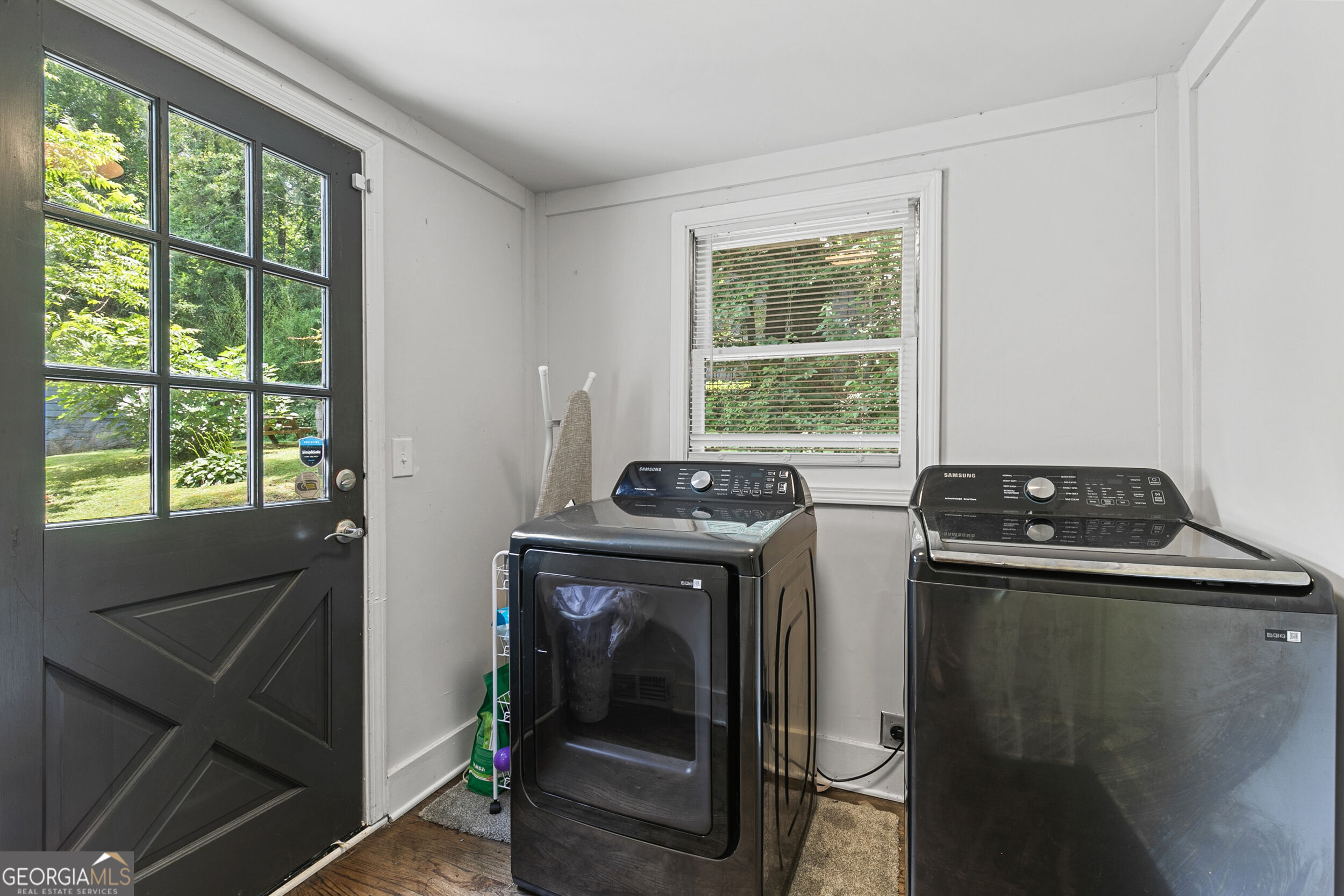 1472 North Avenue Nw Property Photo 27