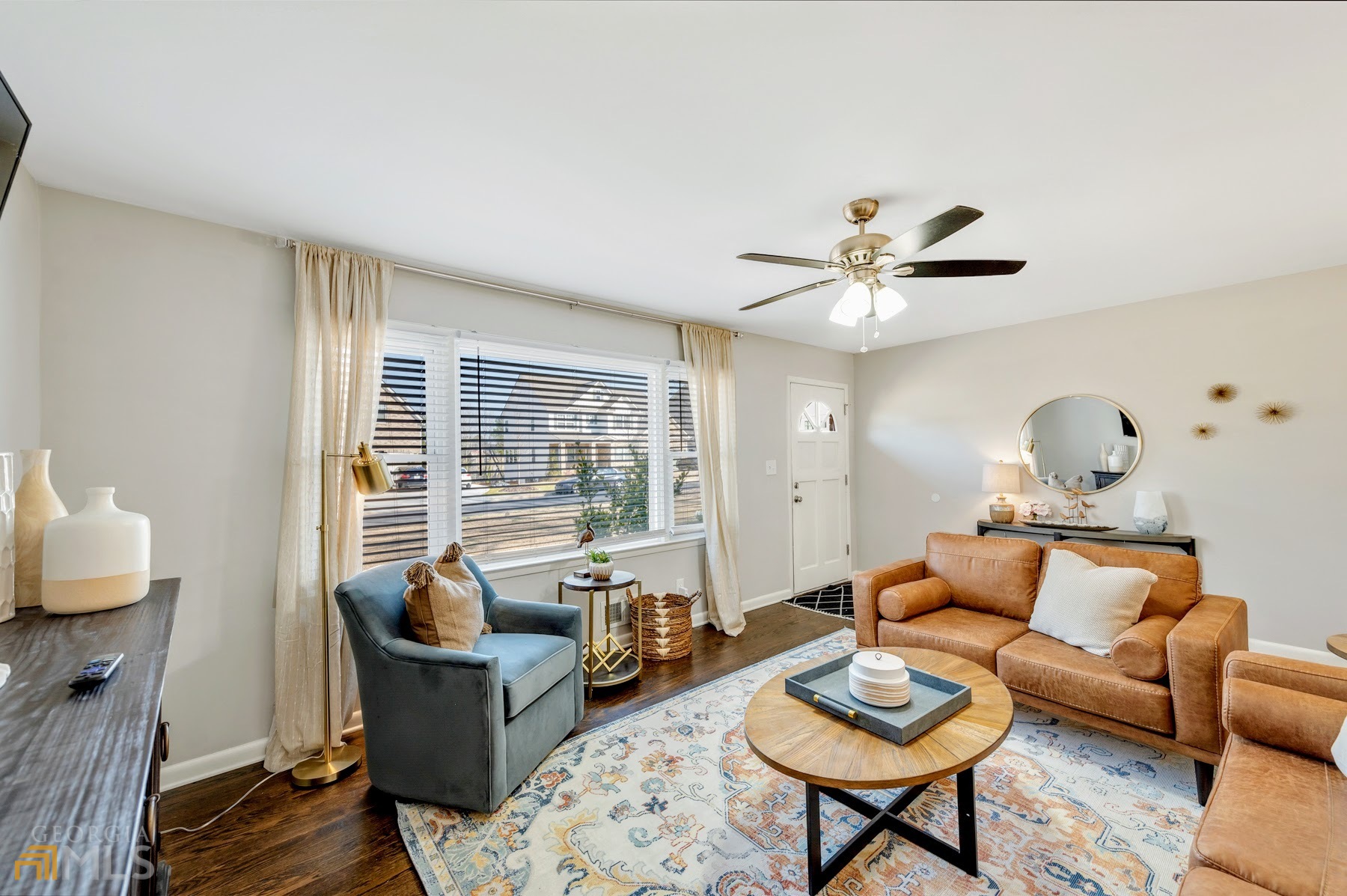 654 Joel Drive Property Photo 4