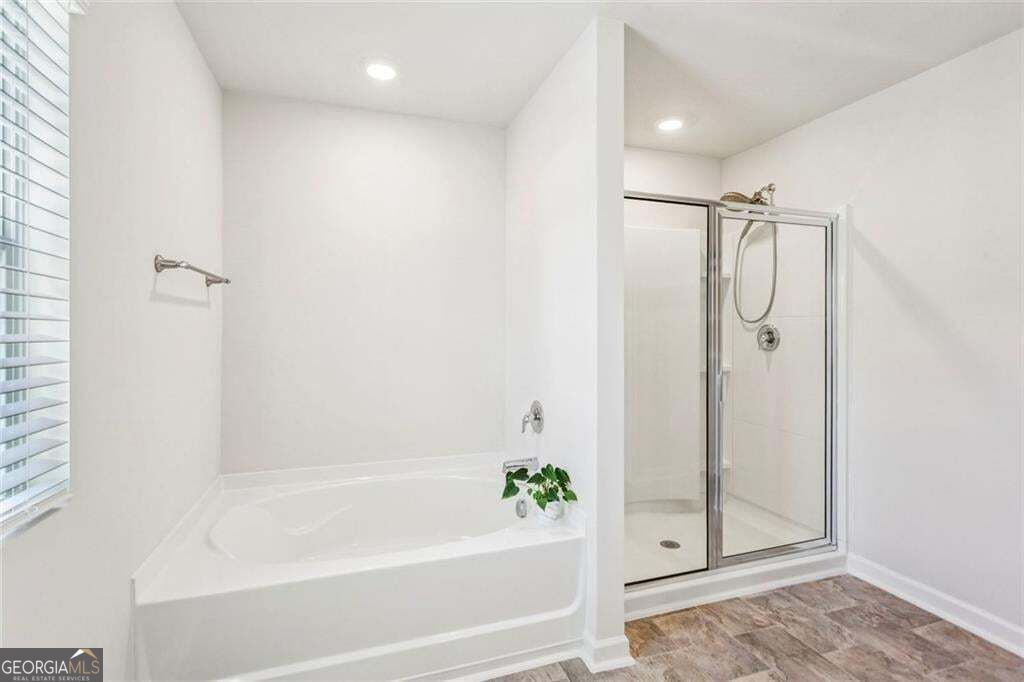 430 Highgrove Way Property Photo 21