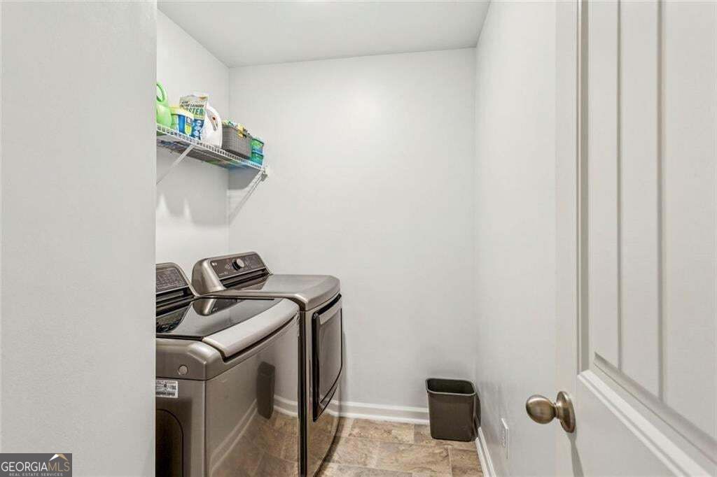 430 Highgrove Way Property Photo 26