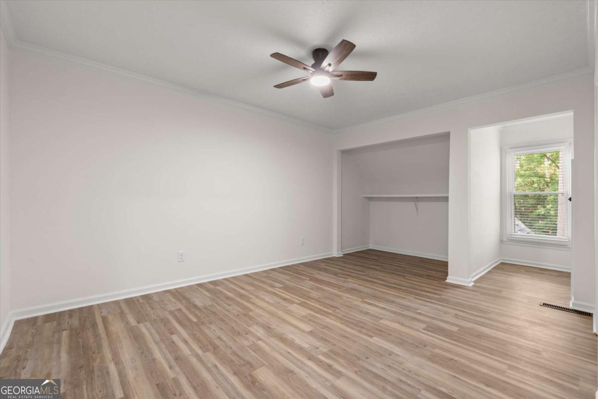 4147 N Gloucester Place Property Photo 18