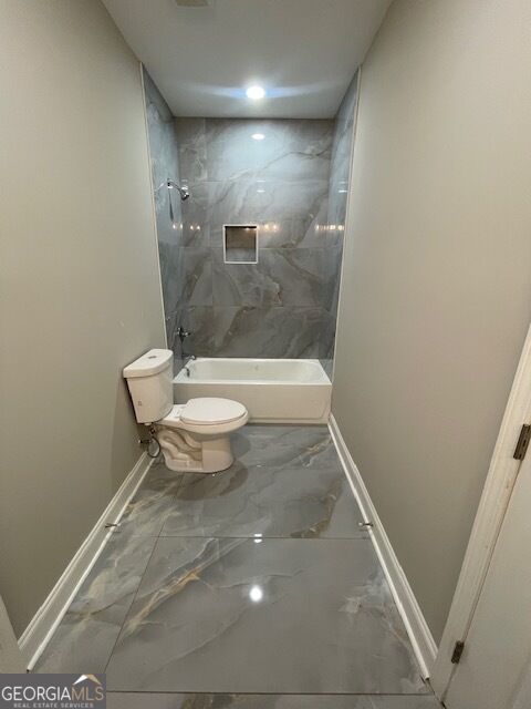 7241 Grayson Drive Property Photo 13
