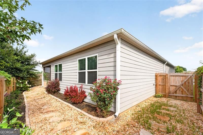 5480 Barberry Avenue Property Photo 37