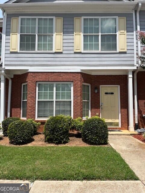 2537 Walden Lake Drive Property Photo 1