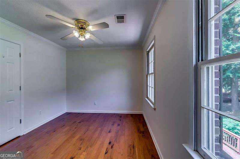 6963 Whispering Oaks Court Property Photo 23