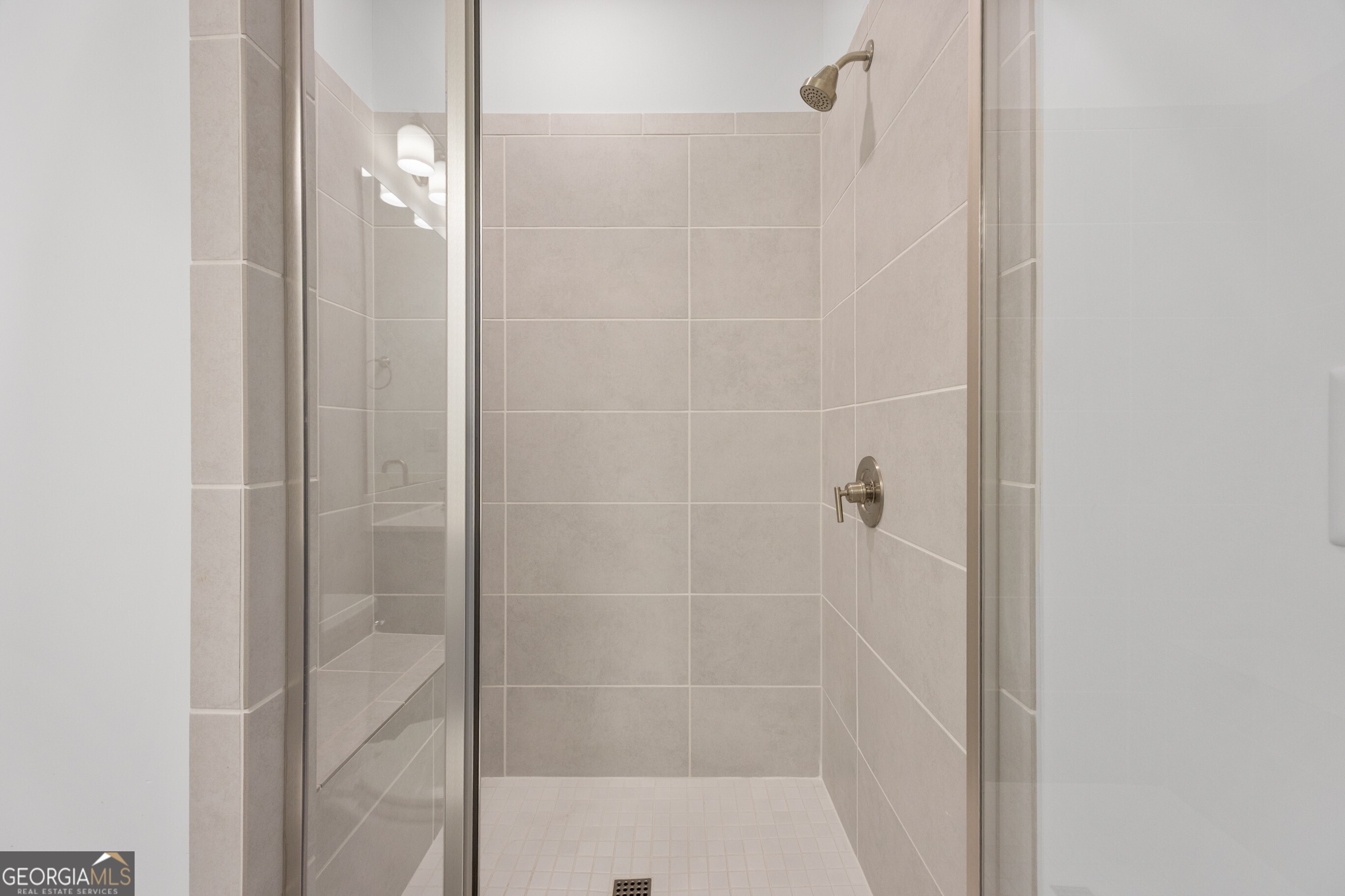 6529 Beacon Drive Property Photo 40
