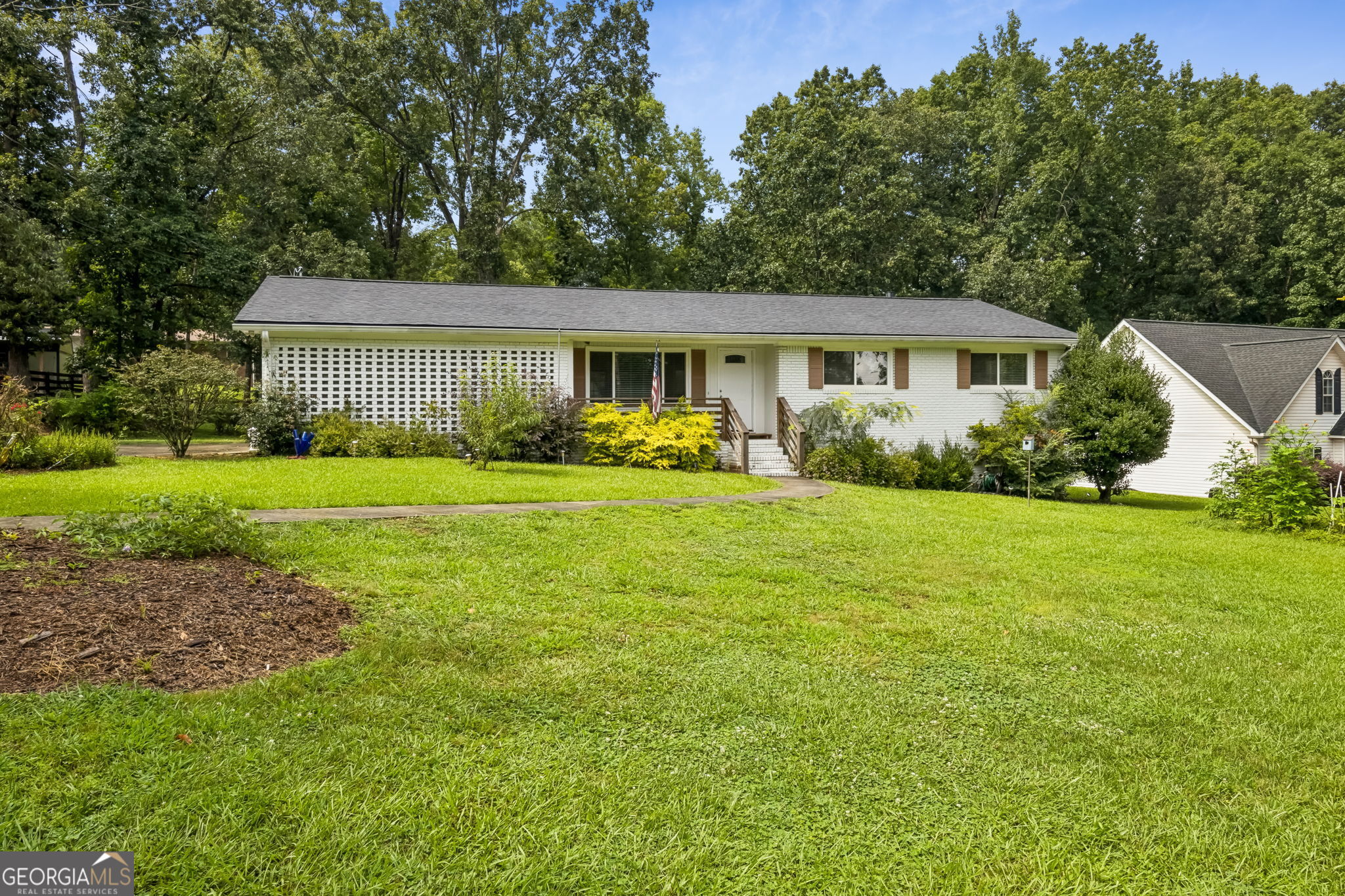 1331 Owen Circle Property Photo 3