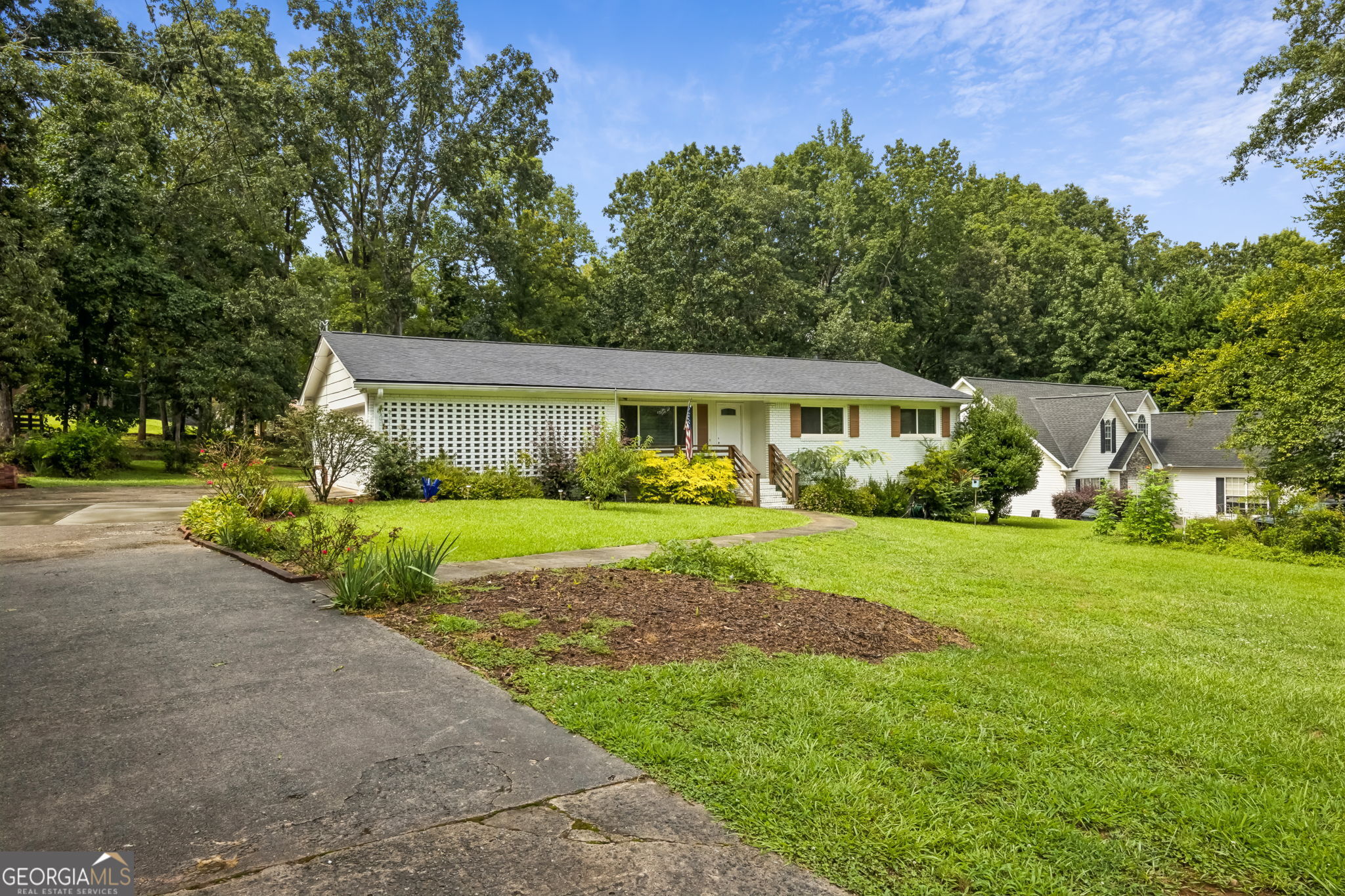1331 Owen Circle Property Photo 4