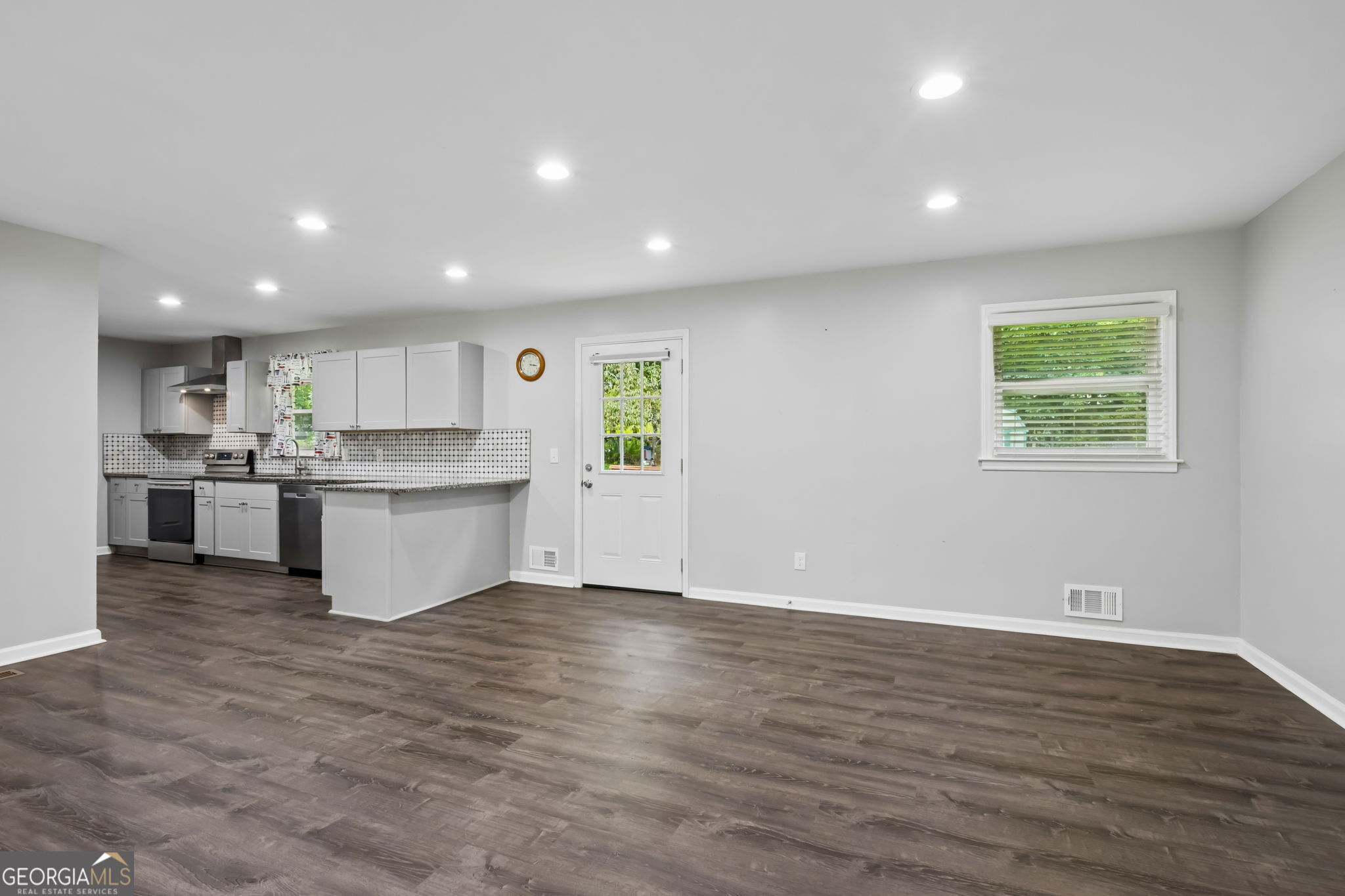 1331 Owen Circle Property Photo 14