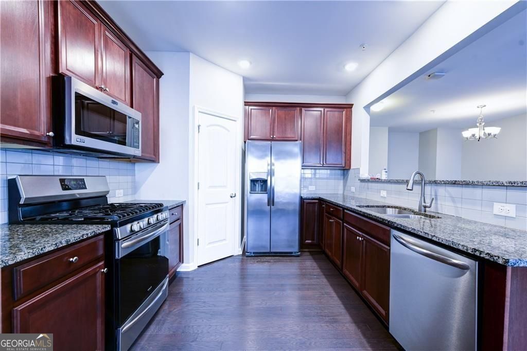 1226 Fischer Trace Property Photo 6