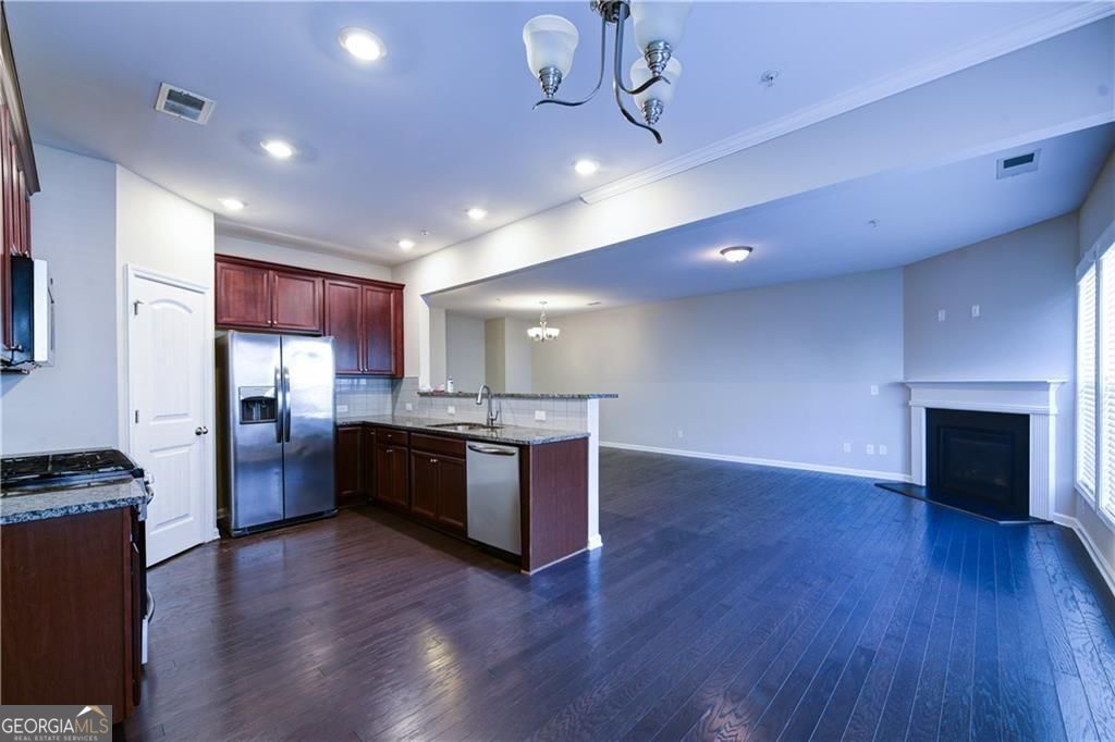 1226 Fischer Trace Property Photo 8