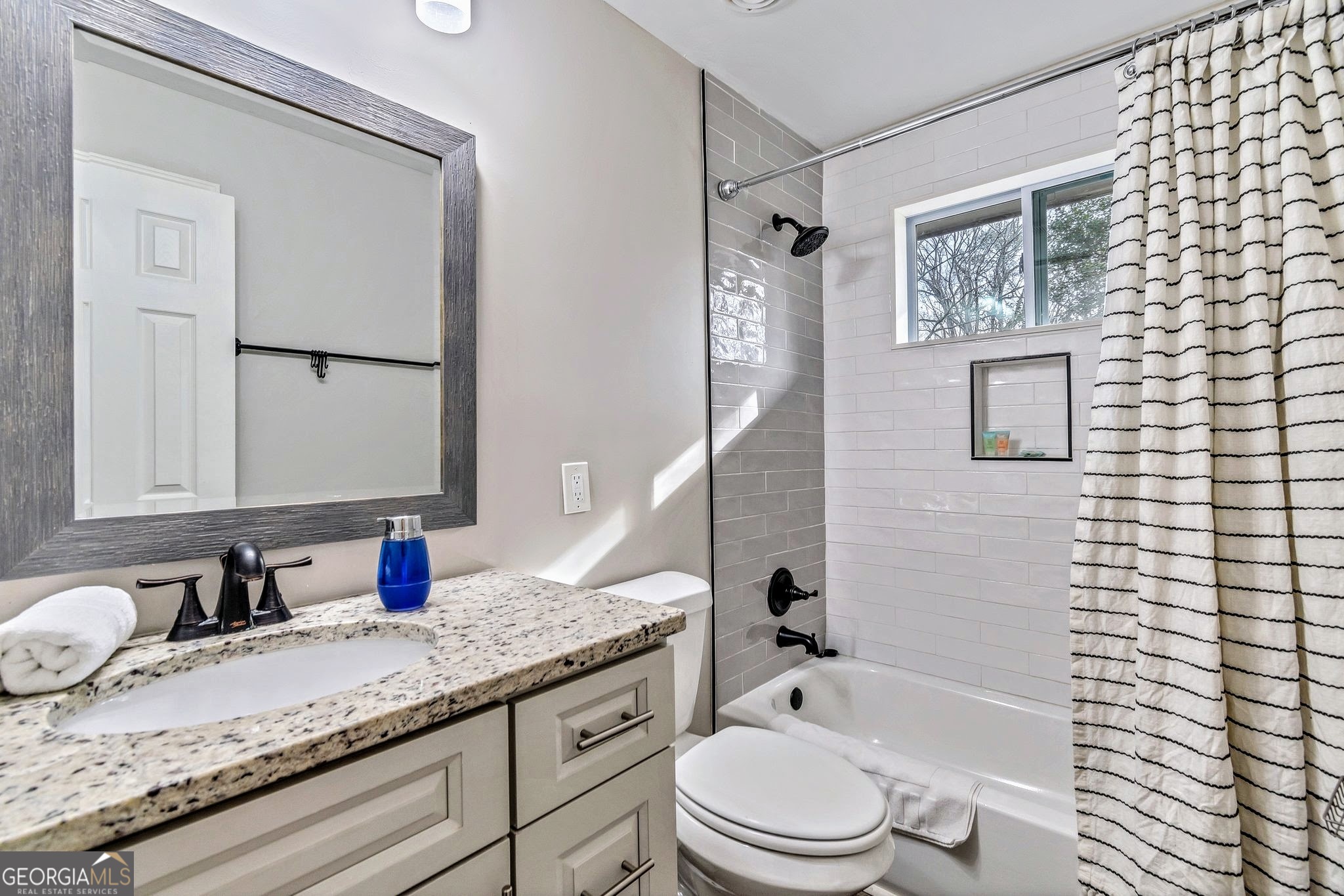 2480 Powers Ferry Drive Se Property Photo 23