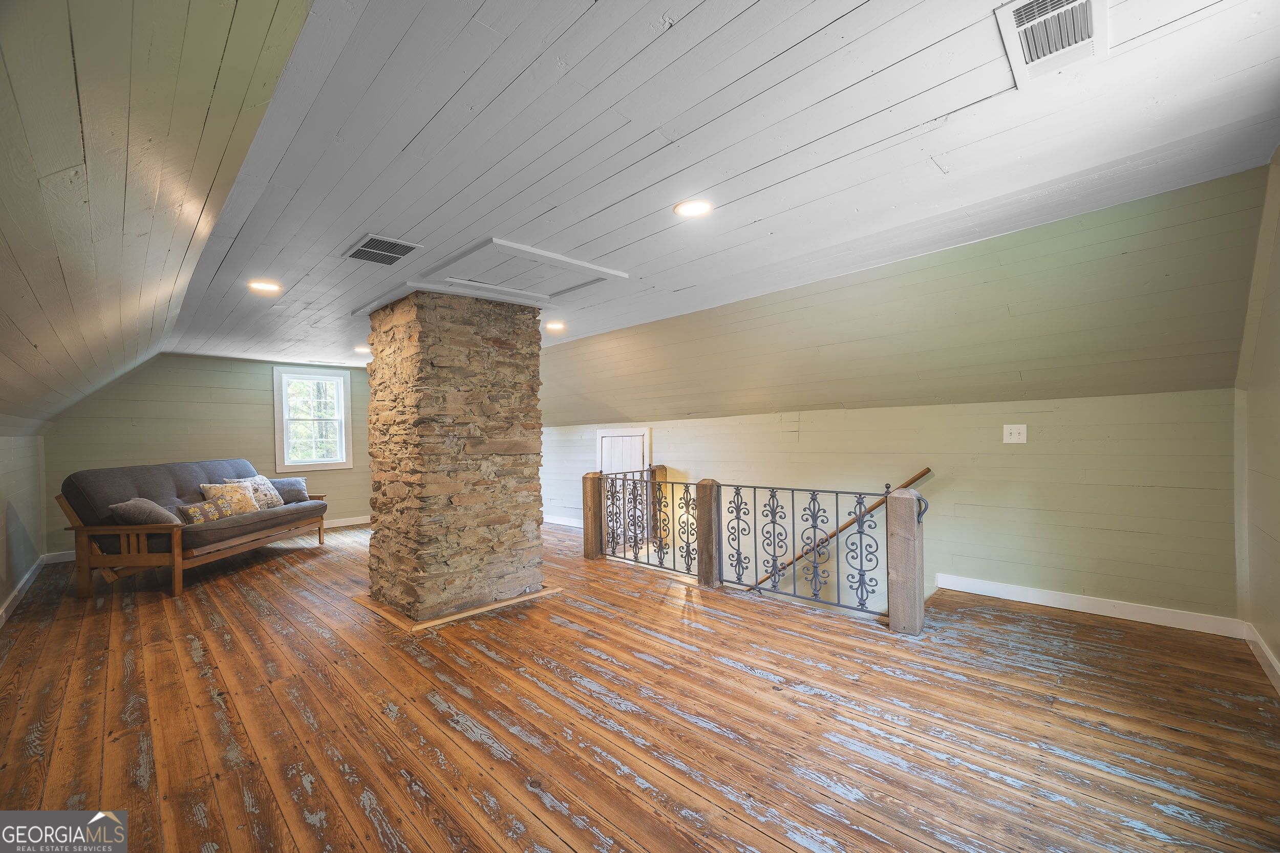 8679 Lakewood Highway Property Photo 56