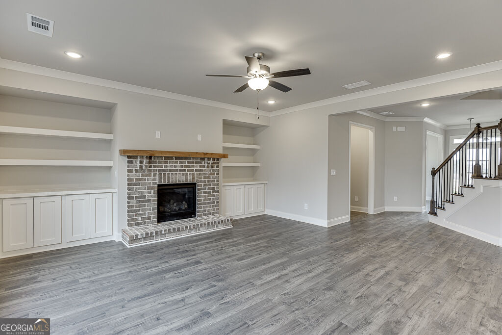 8935 Claude Martin Drive Property Photo 13