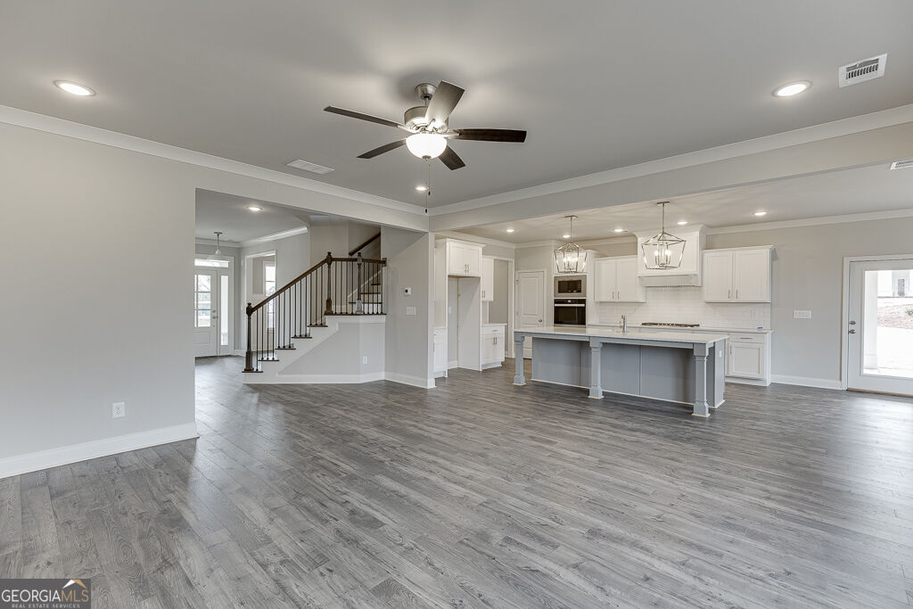 8935 Claude Martin Drive Property Photo 14