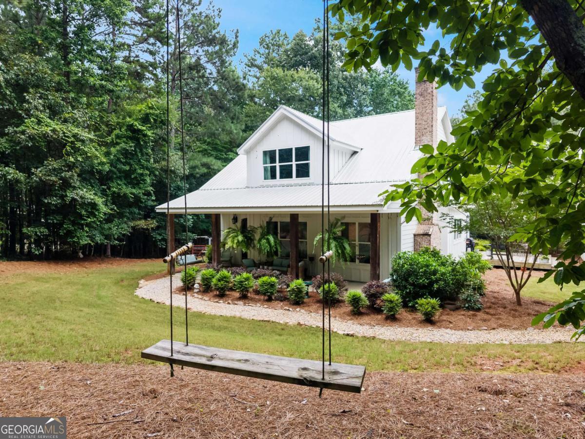 238 Dooley Road Property Photo 1