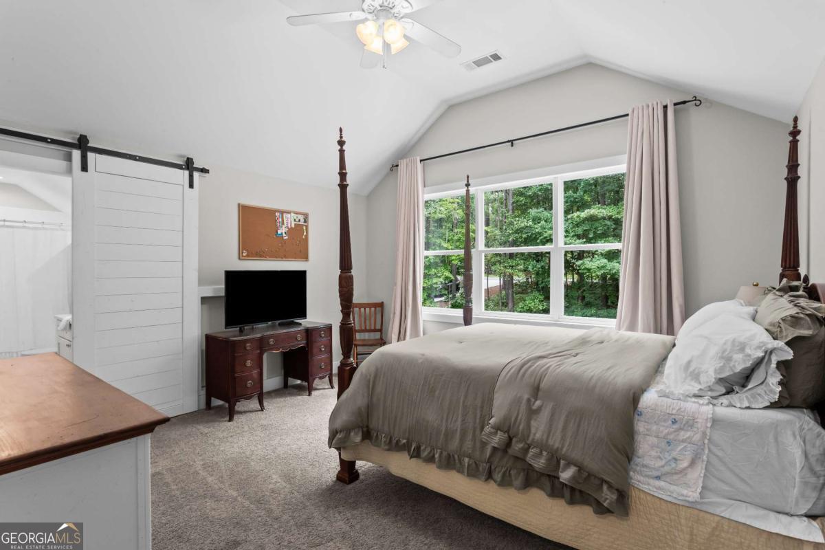 238 Dooley Road Property Photo 32