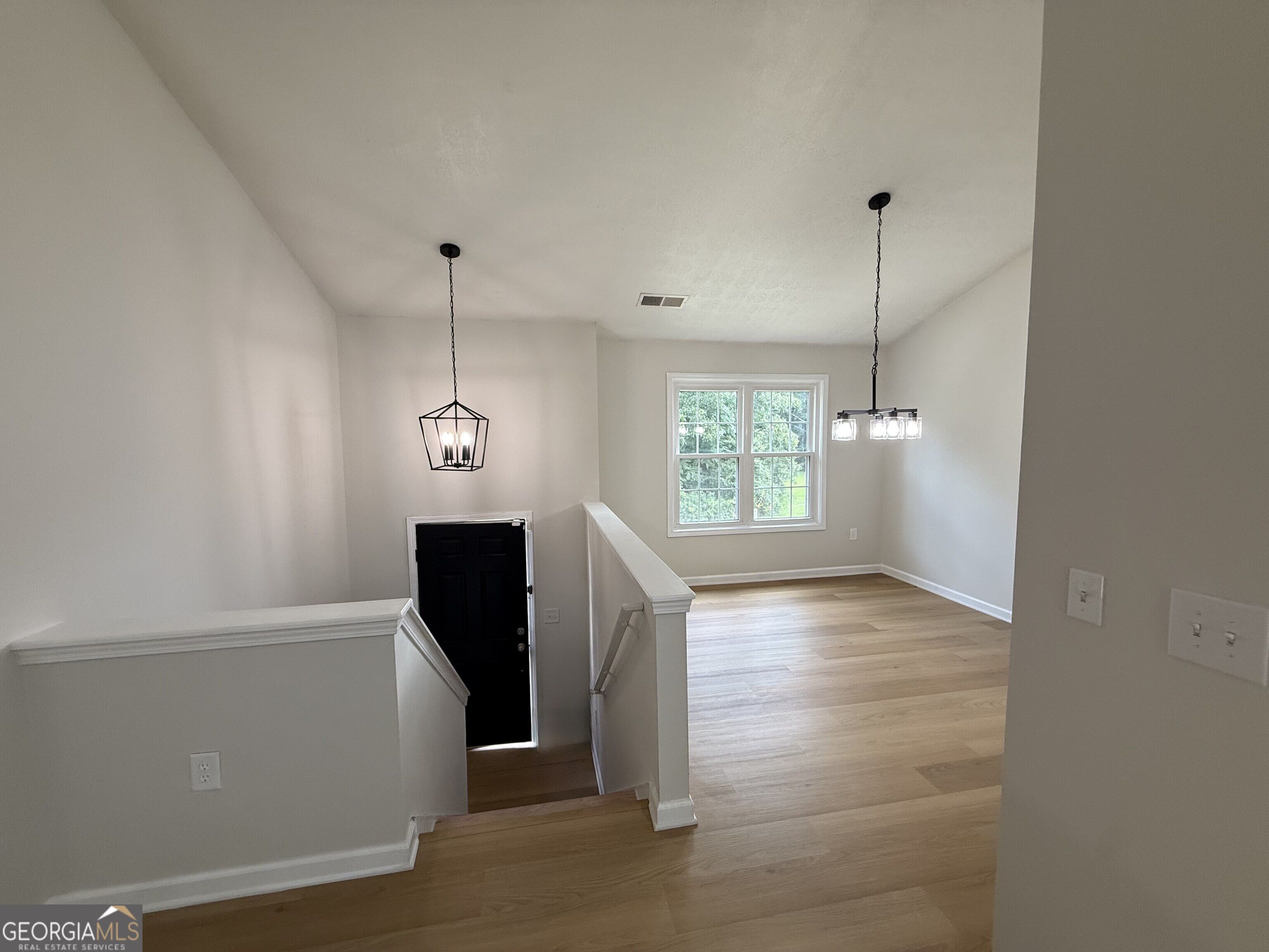 75 Thrasher Road Property Photo 3
