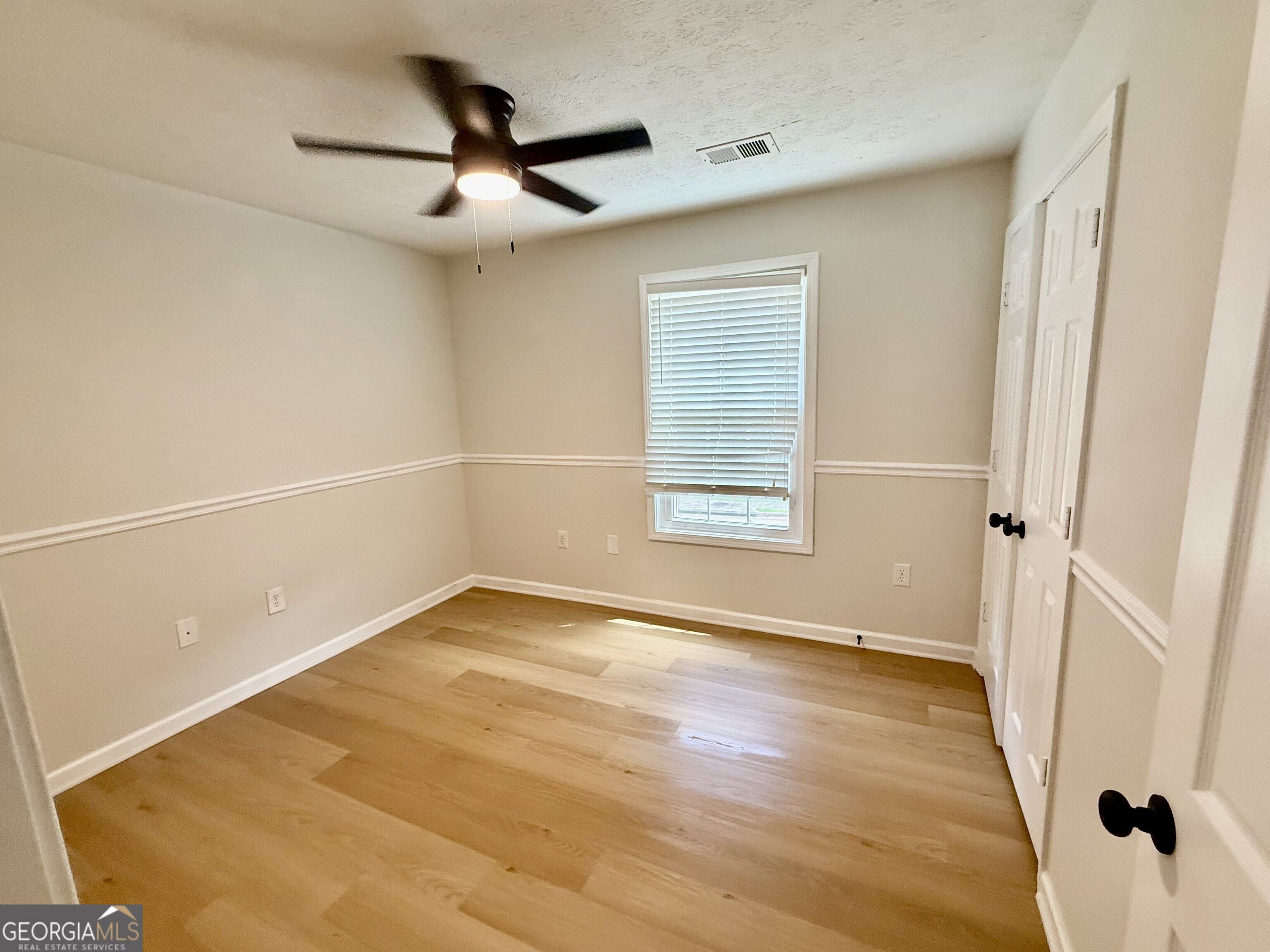 75 Thrasher Road Property Photo 8