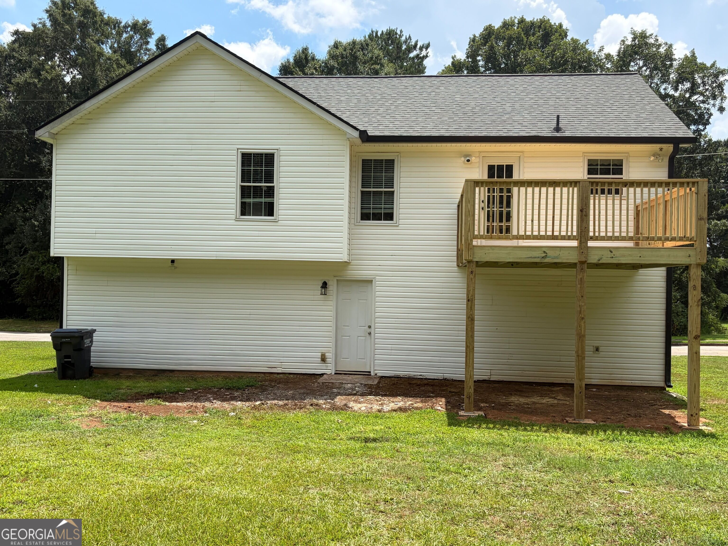 75 Thrasher Road Property Photo 10