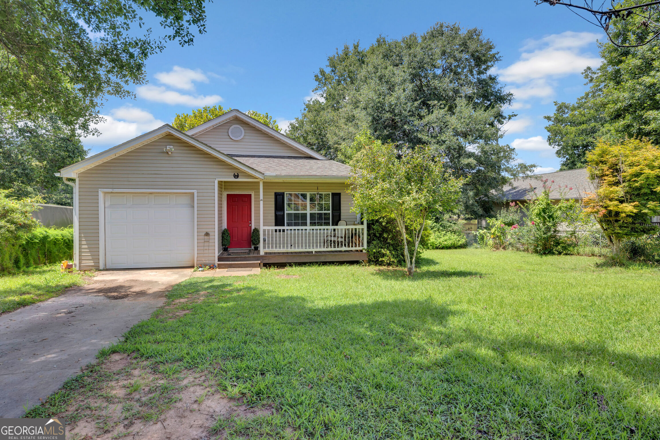 1159 Bell Circle Property Photo 1