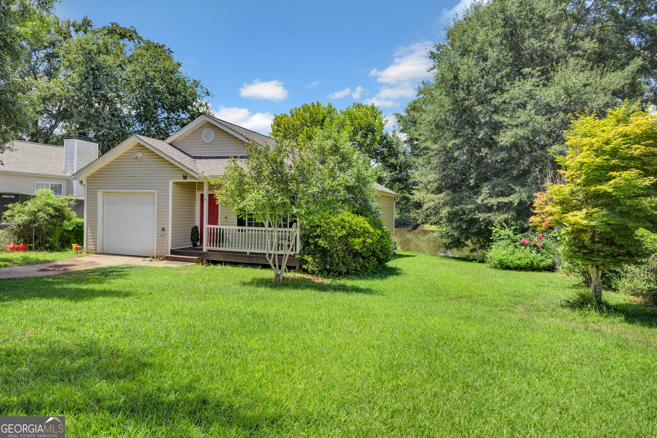 1159 Bell Circle Property Photo 1