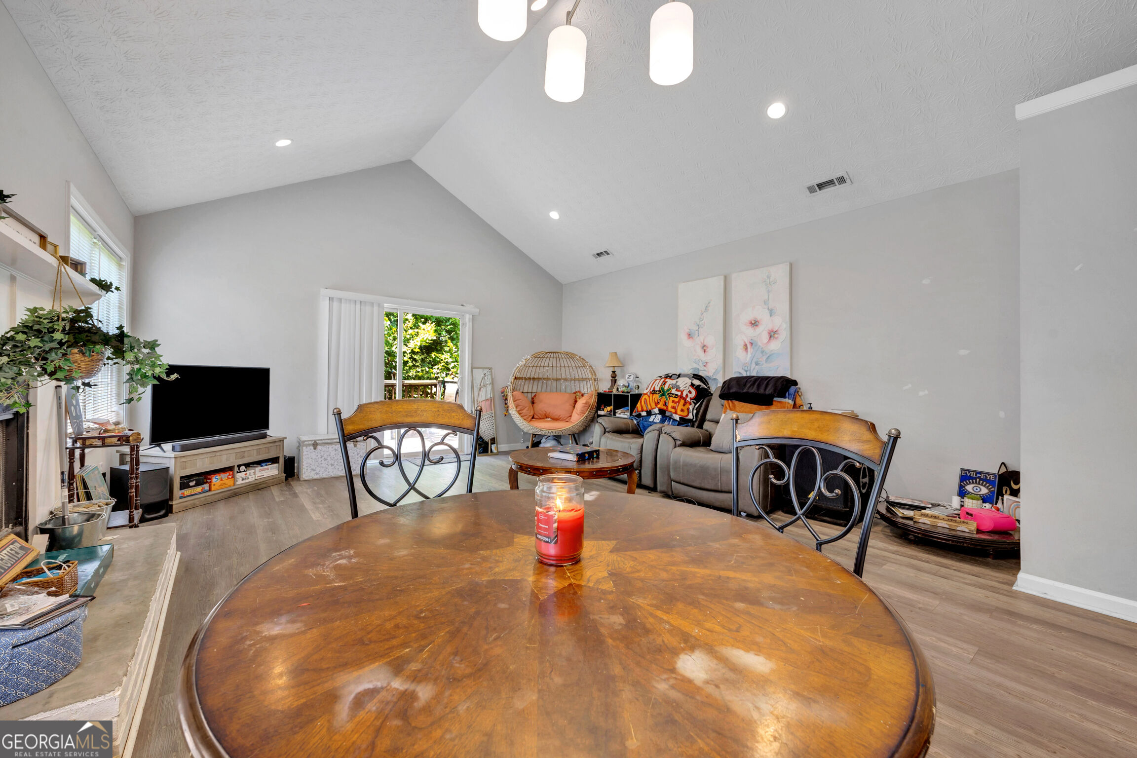 1159 Bell Circle Property Photo 14