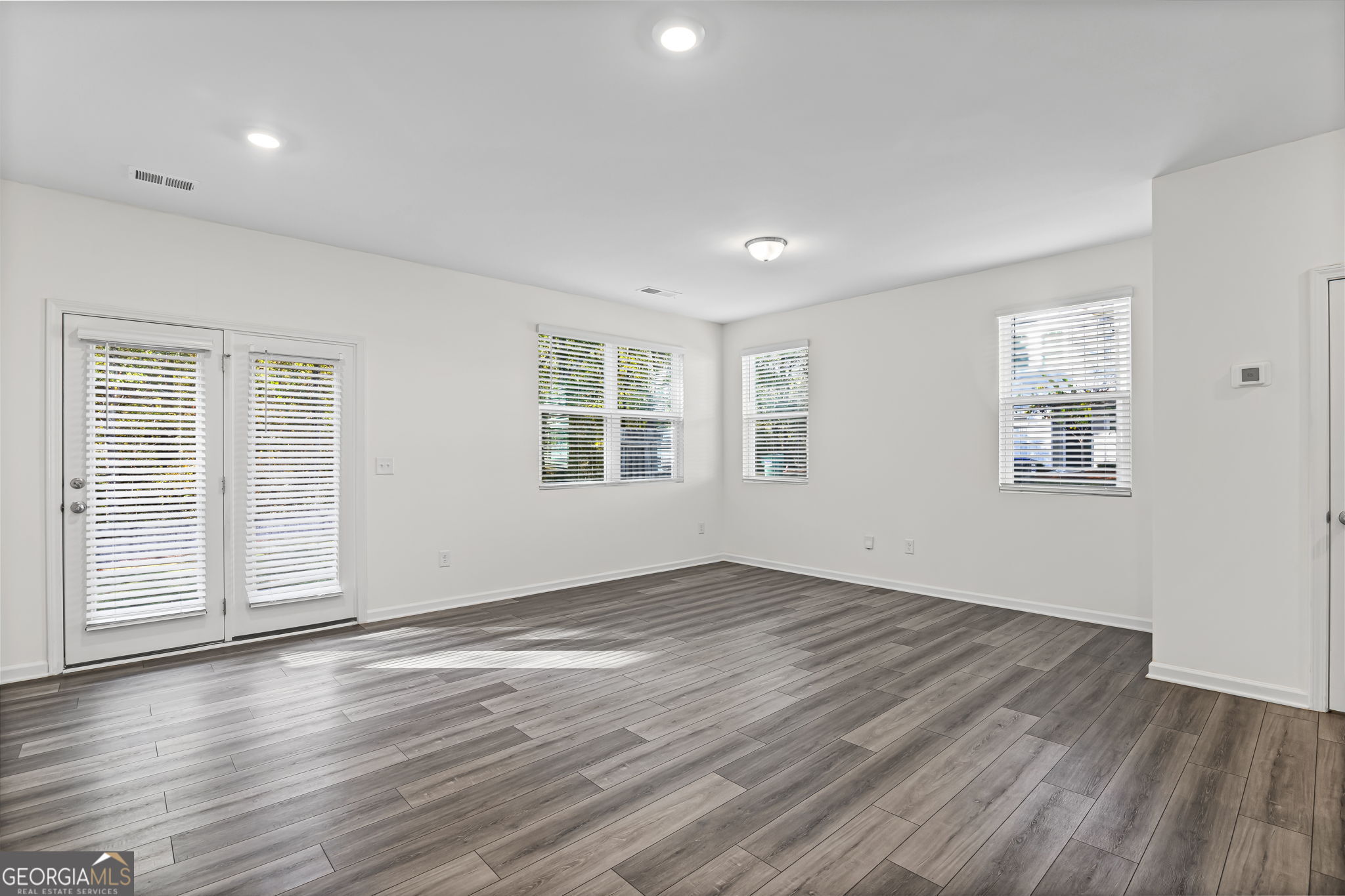425 Union Station Street Property Photo 7