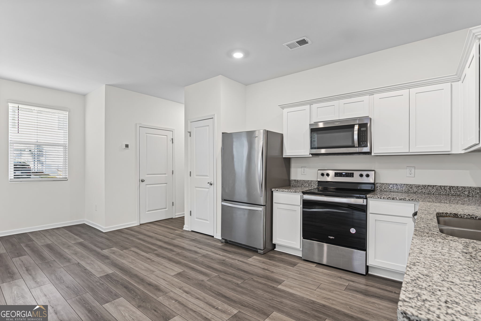 425 Union Station Street Property Photo 9