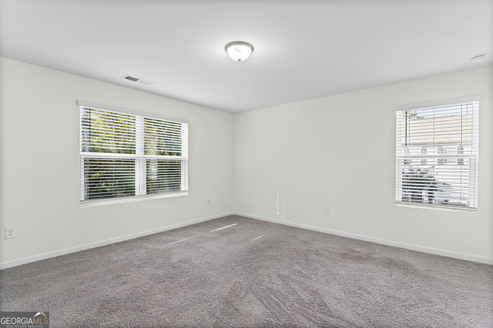 425 Union Station Street Property Photo 15