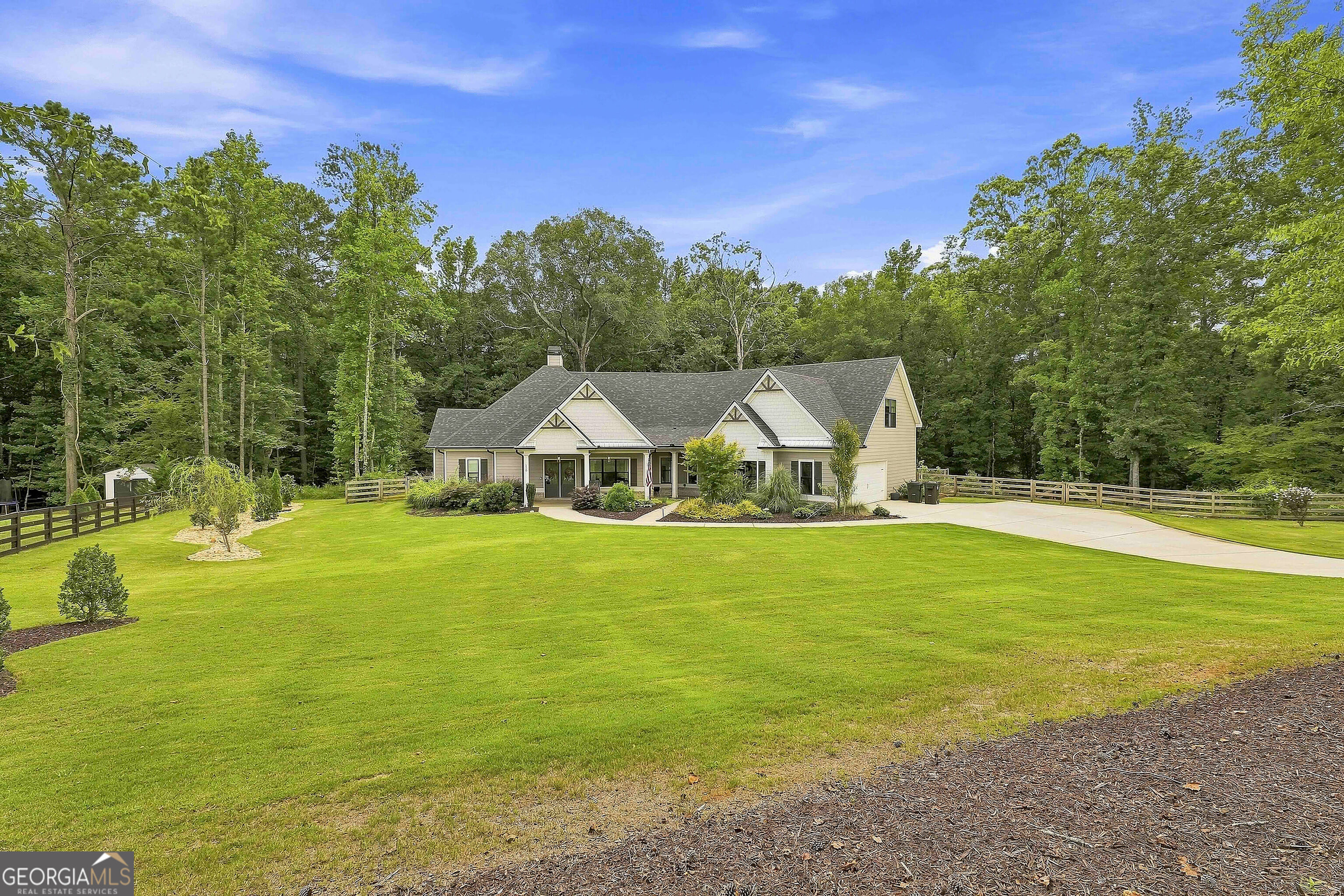 230 Windchime Way Property Photo 3